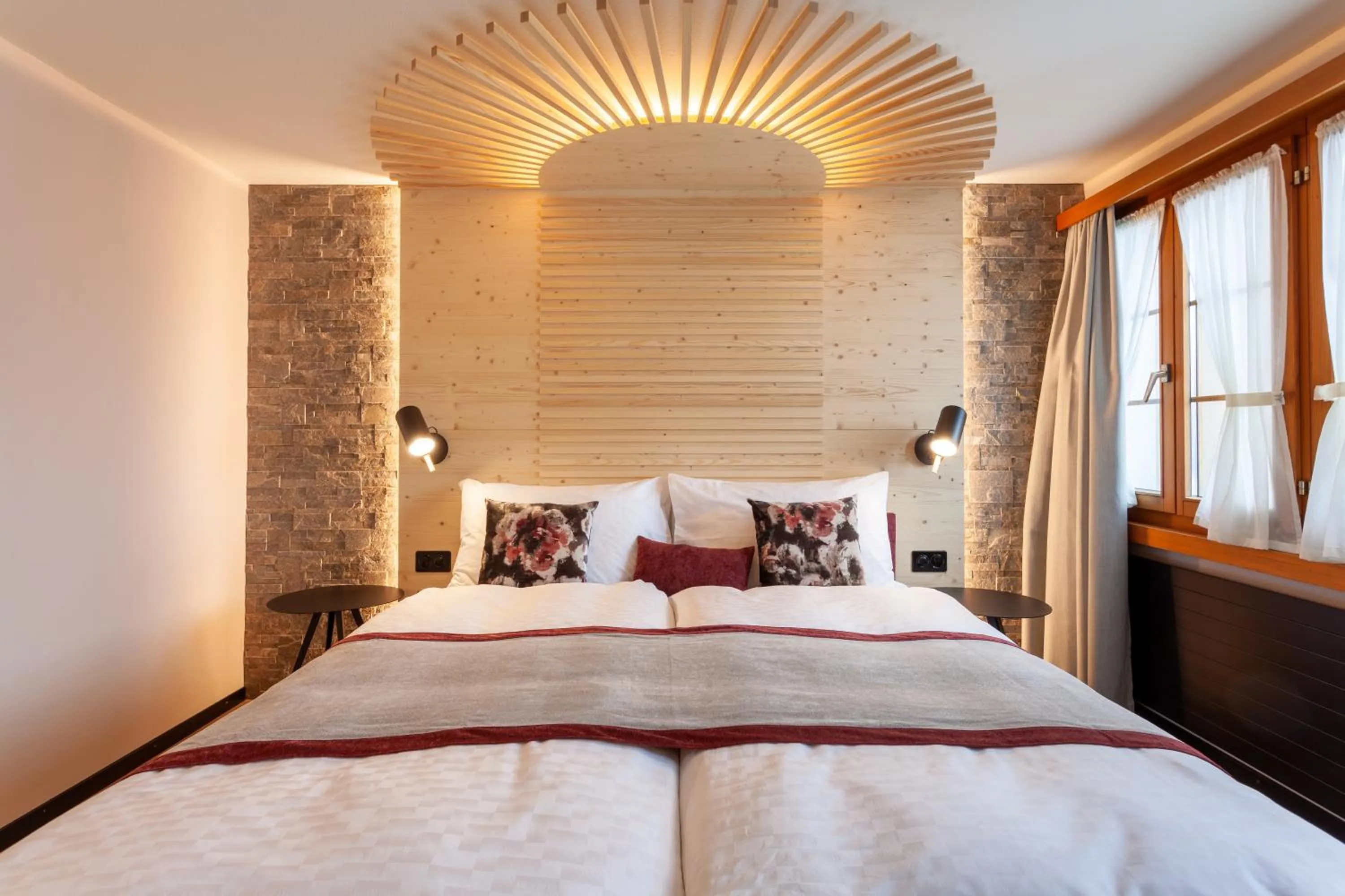 Bed in Sonne Andermatt Swiss Quality Hotel