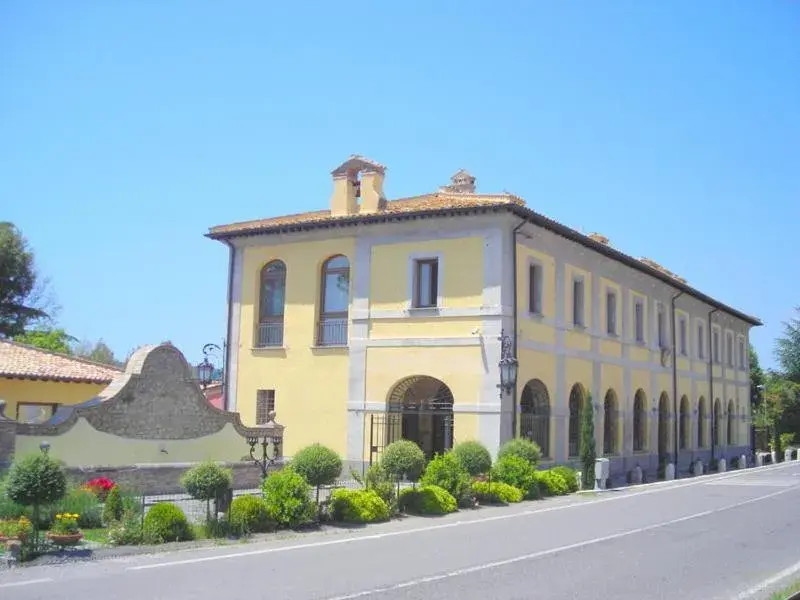 Relais Il Postiglione - Antica Posta dei Chigi Relais Il Postiglione - Antica Posta dei Chigi