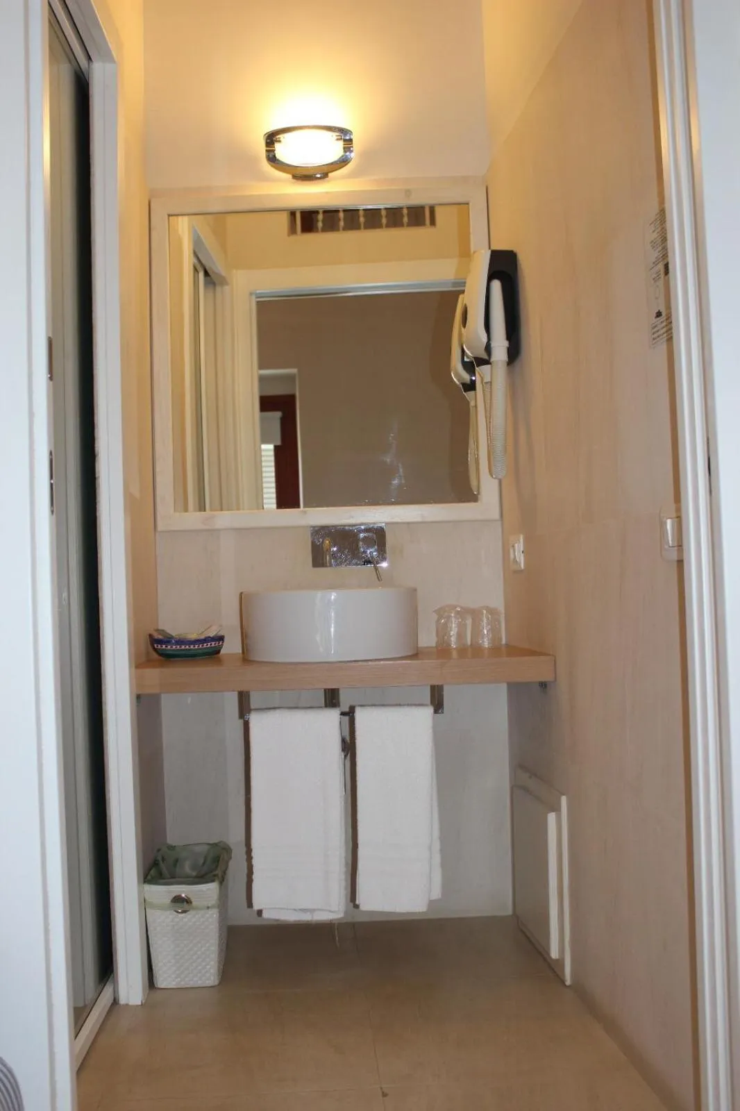 Bathroom in Dimora di Charme Cassaro 168