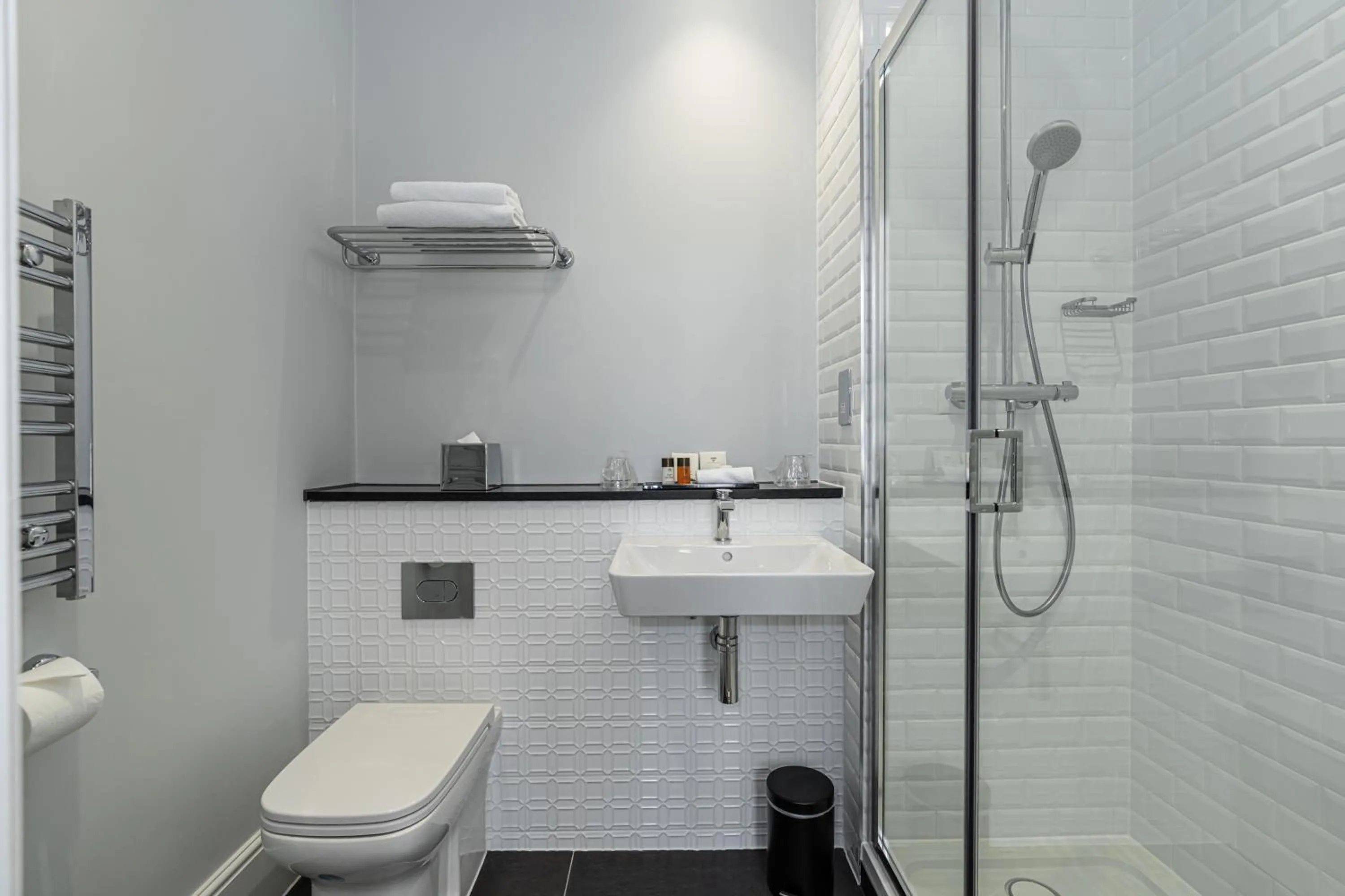 Shower in Easthampstead Park