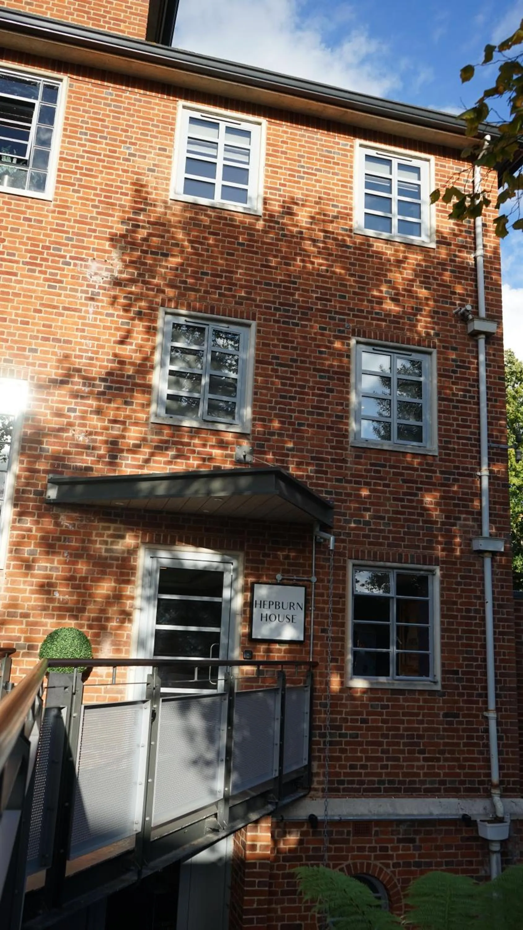 Property building in Easthampstead Park