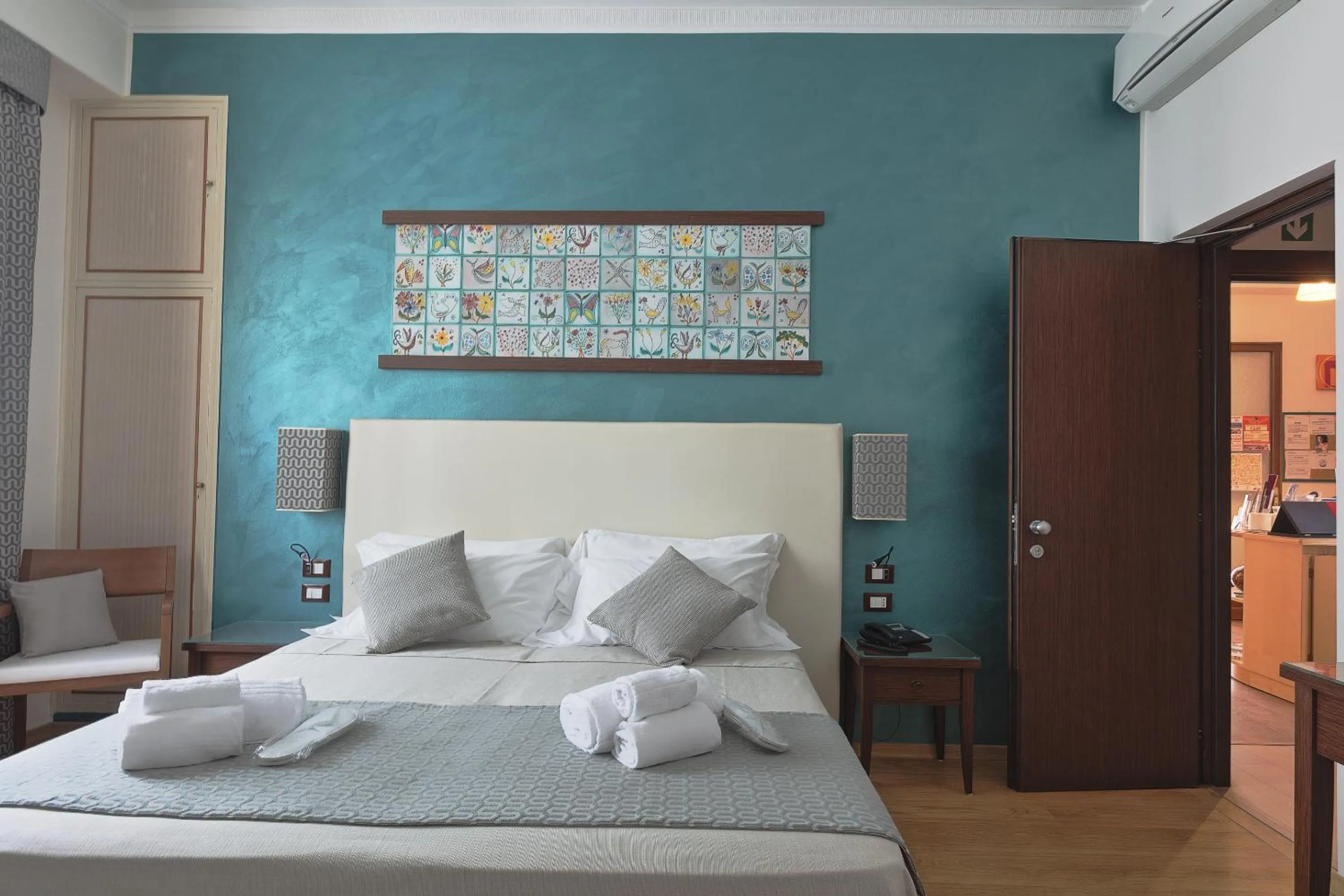 Photo of the whole room, Bed in Residenza Wagner