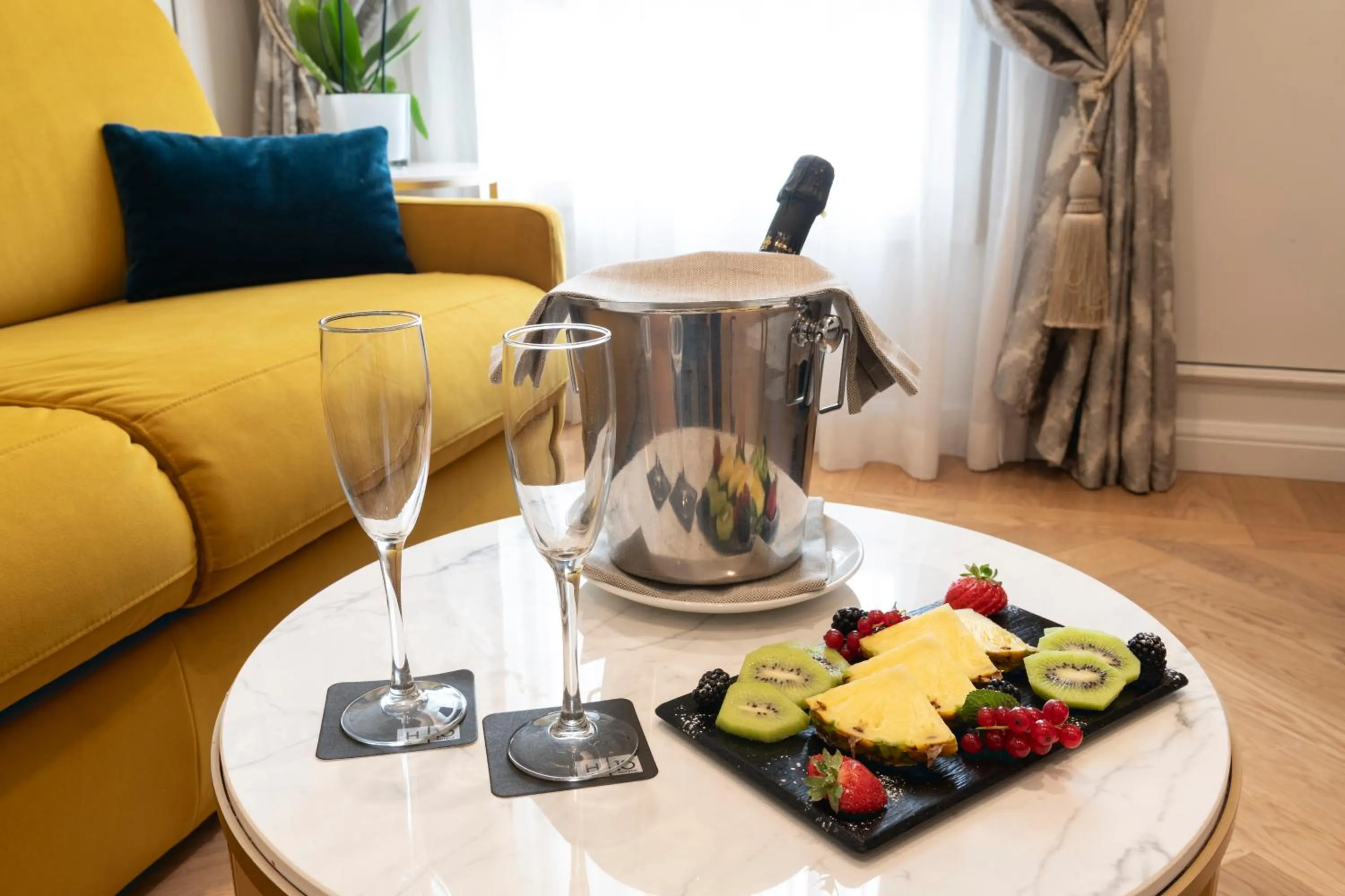 Food in H10 Palazzo Canova