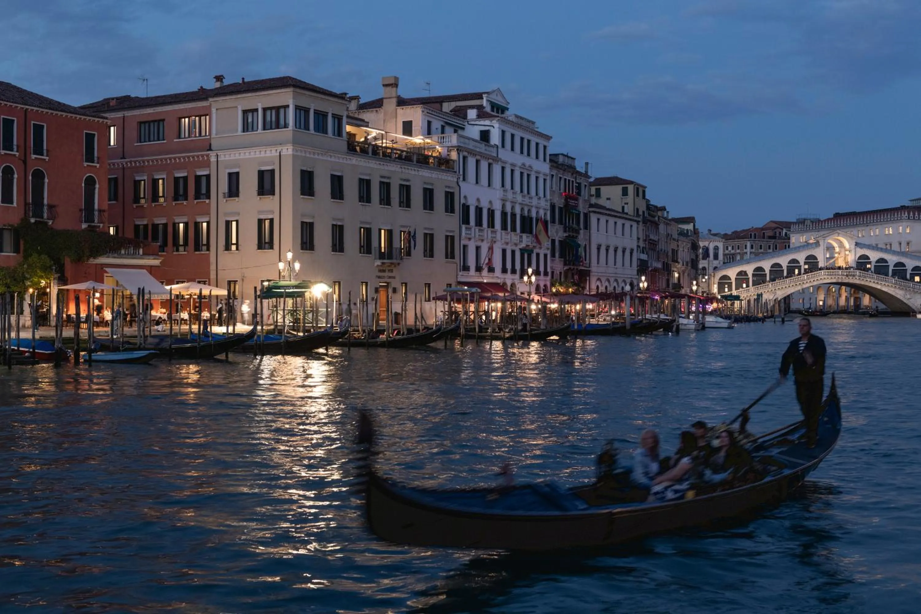 Property building in H10 Palazzo Canova