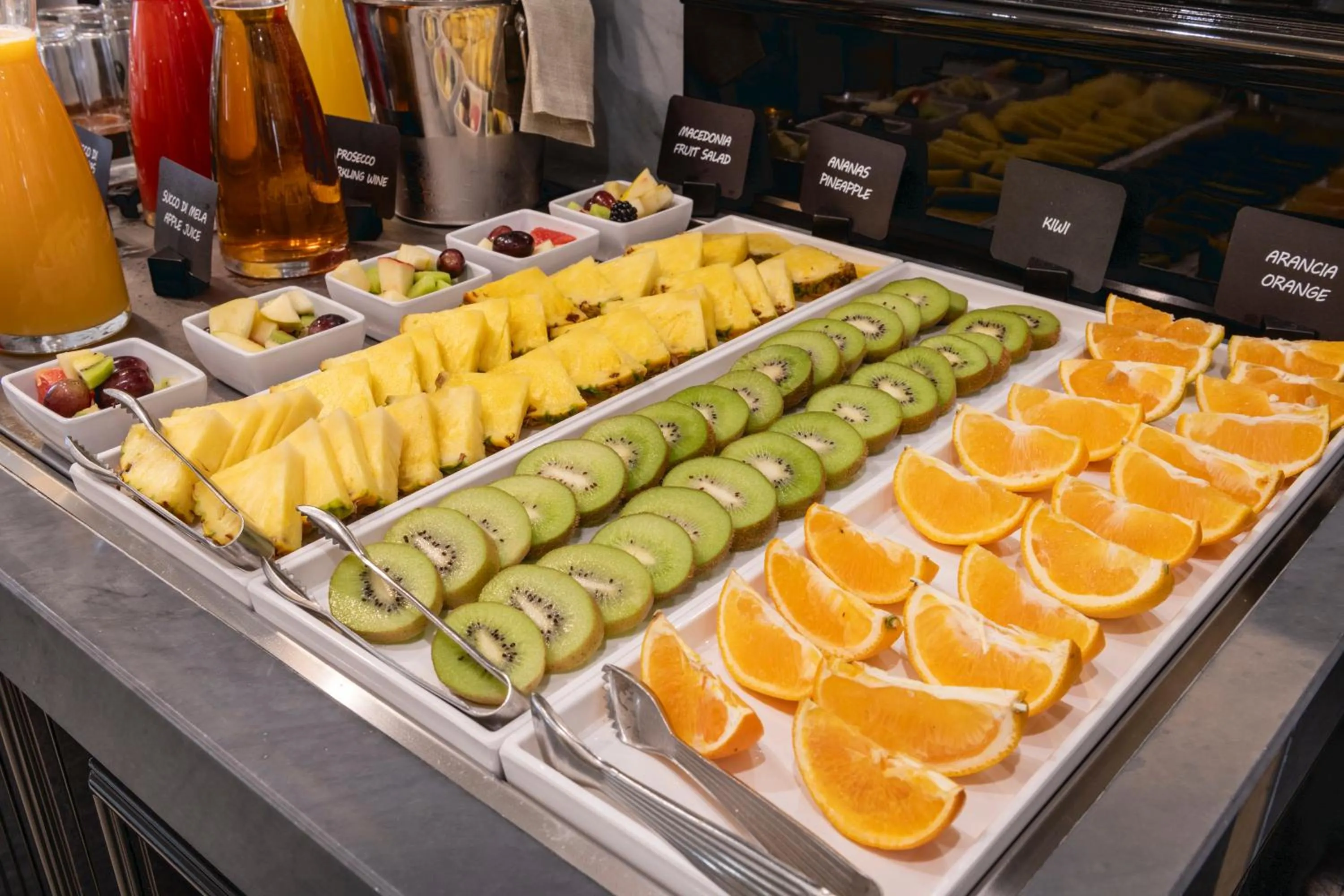 Breakfast in H10 Palazzo Canova