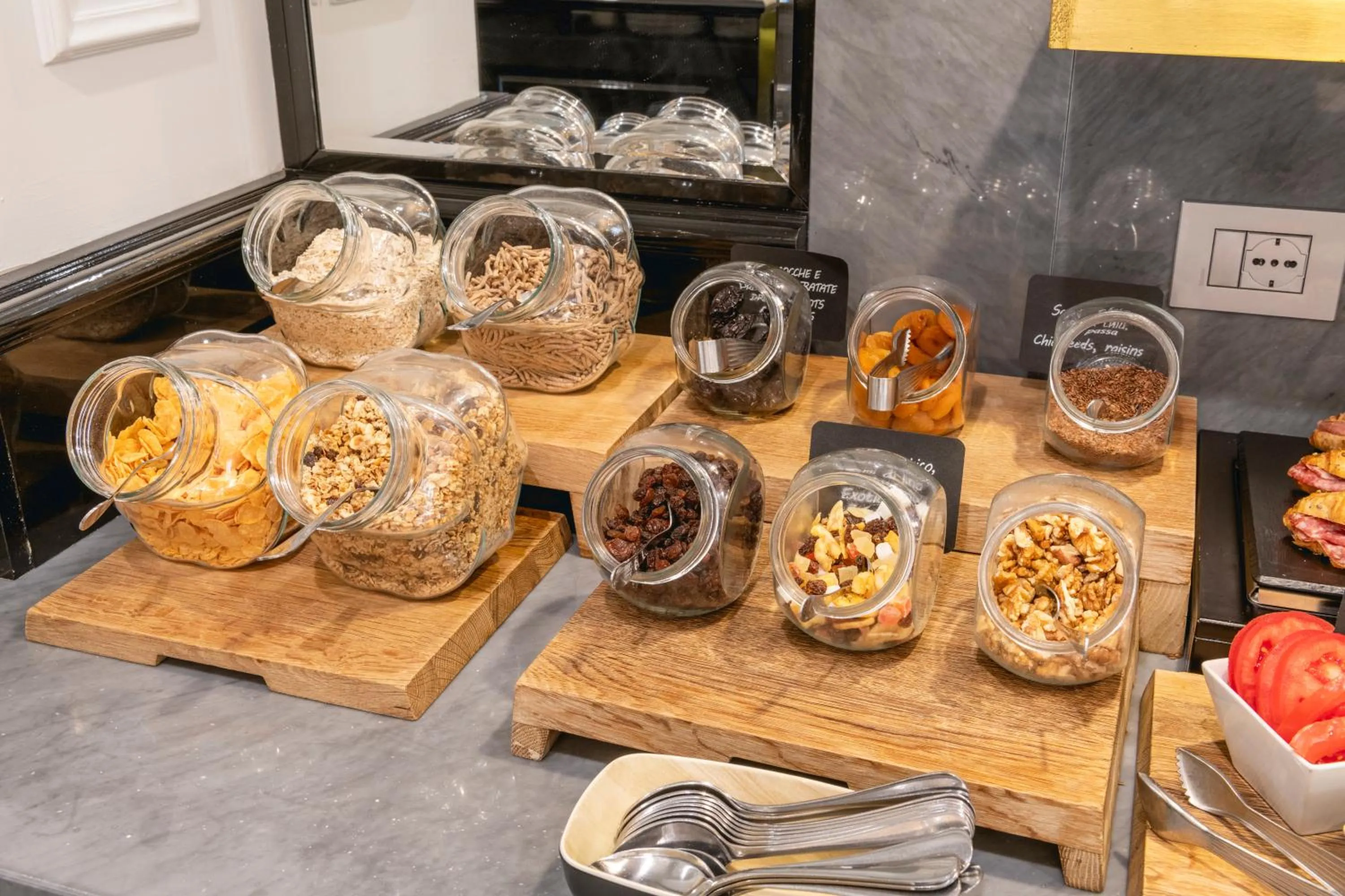 Breakfast in H10 Palazzo Canova