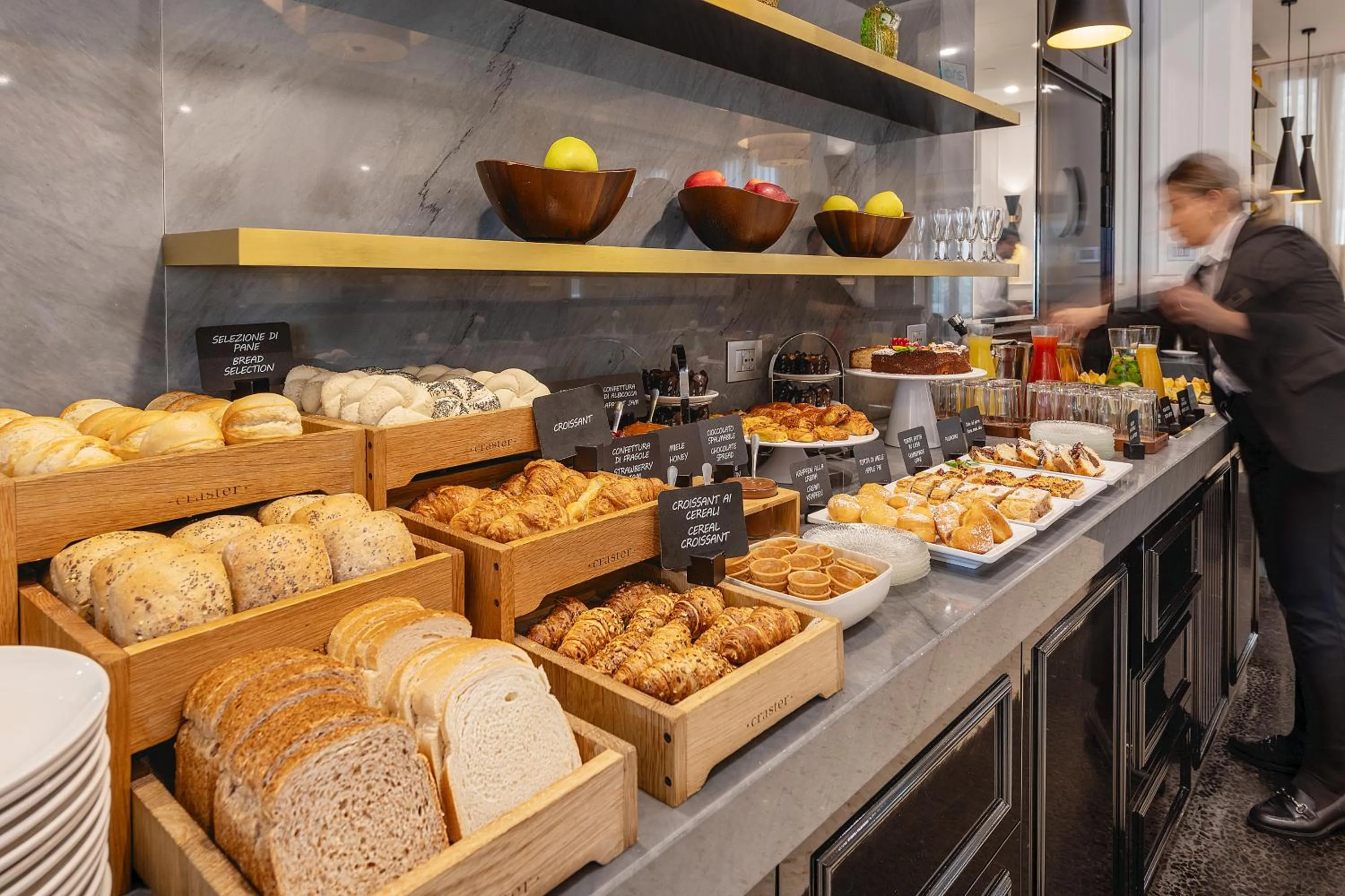 Breakfast in H10 Palazzo Canova