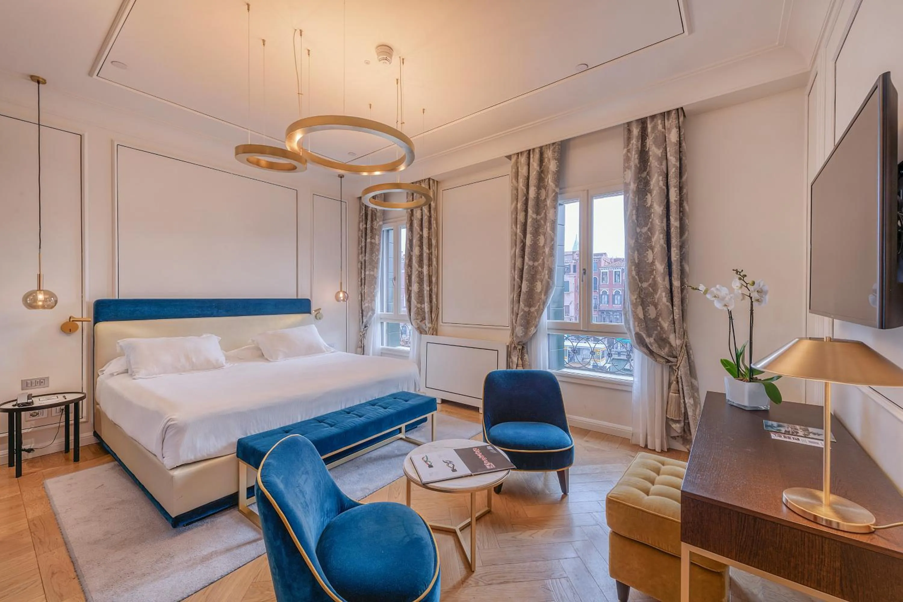 Bedroom, Bed in H10 Palazzo Canova