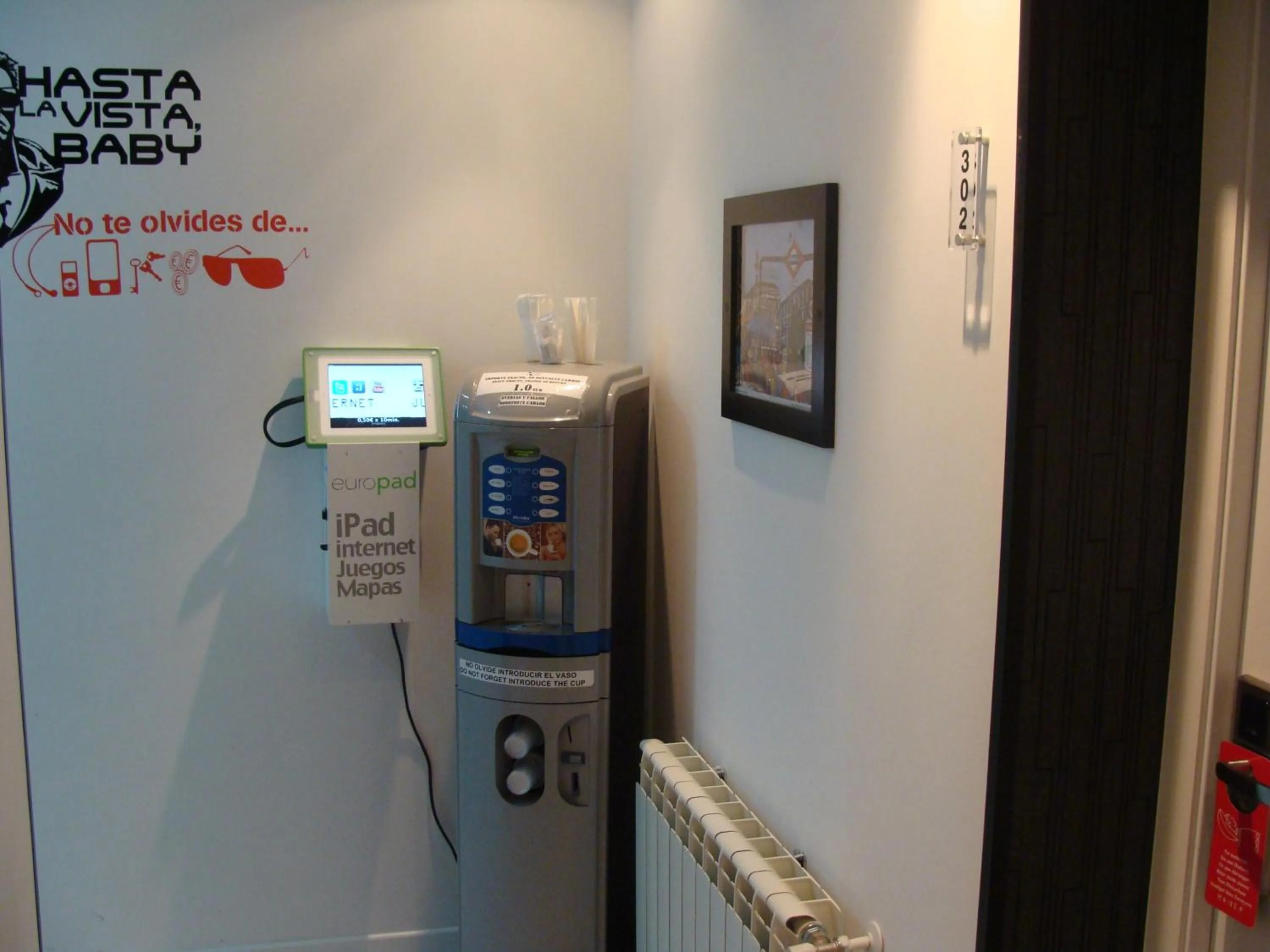 Decorative detail in Hostal JQ Madrid 1