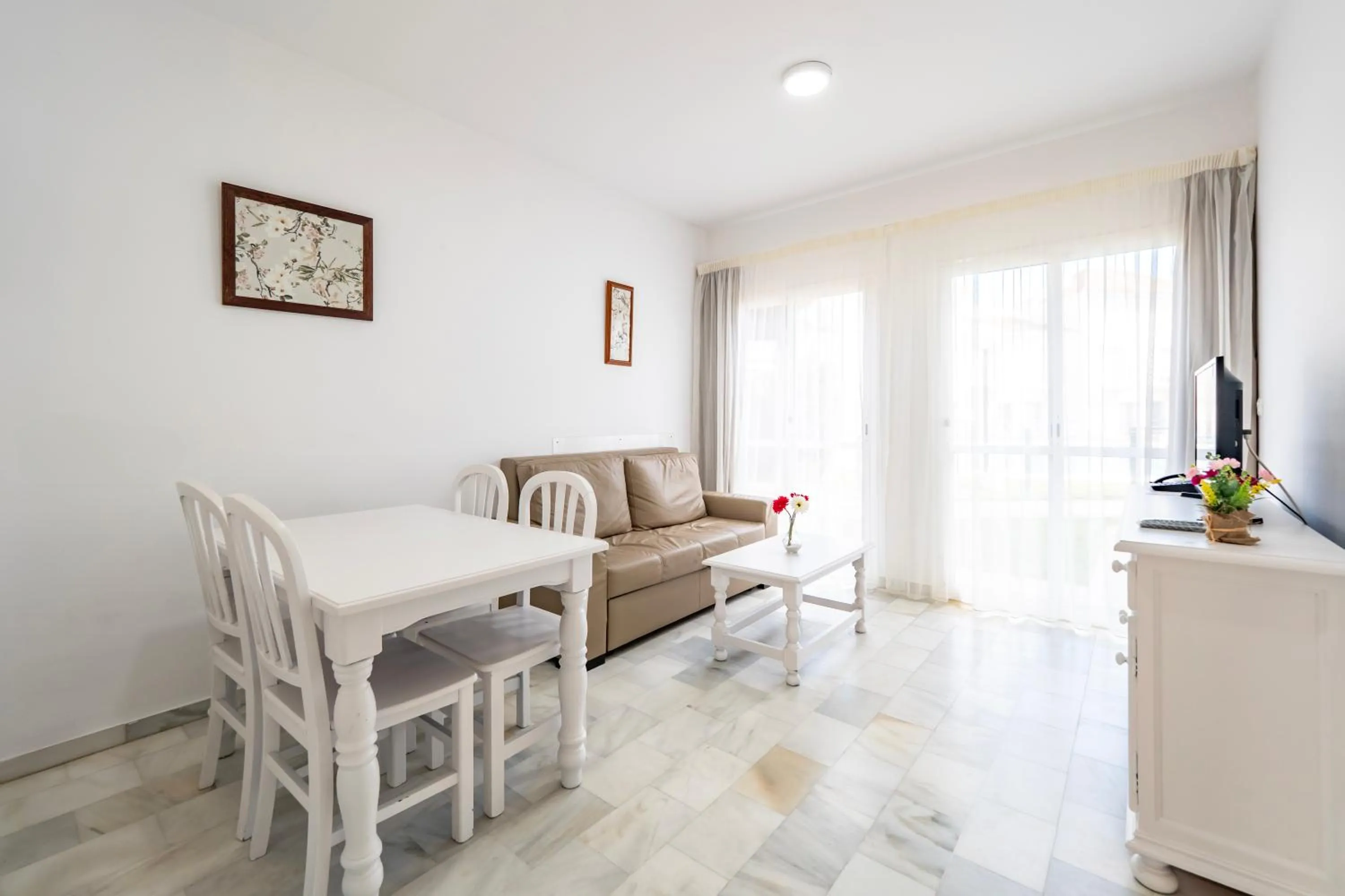 TV and multimedia in Interpass Golf Playa Country Club