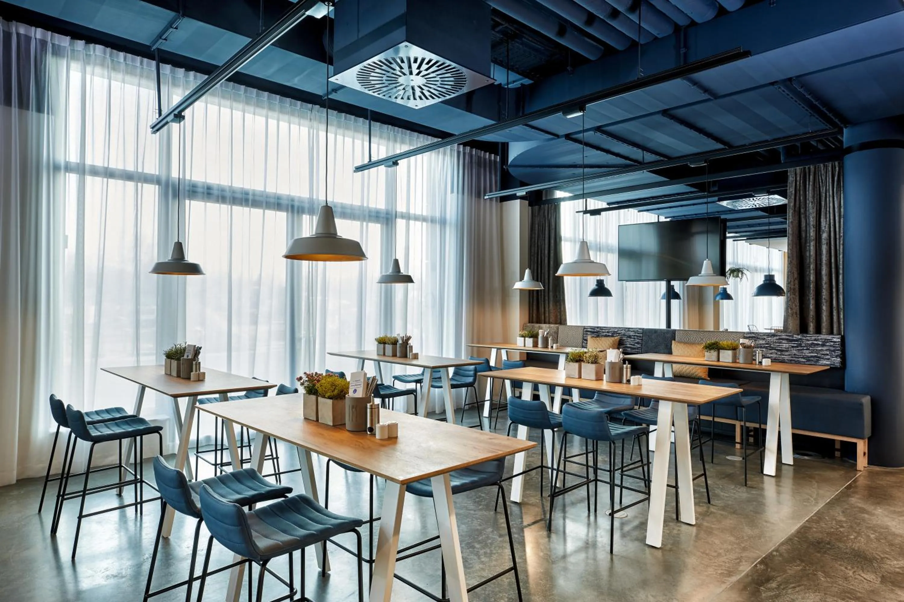 Restaurant/places to eat in H2 Hotel München Olympiapark