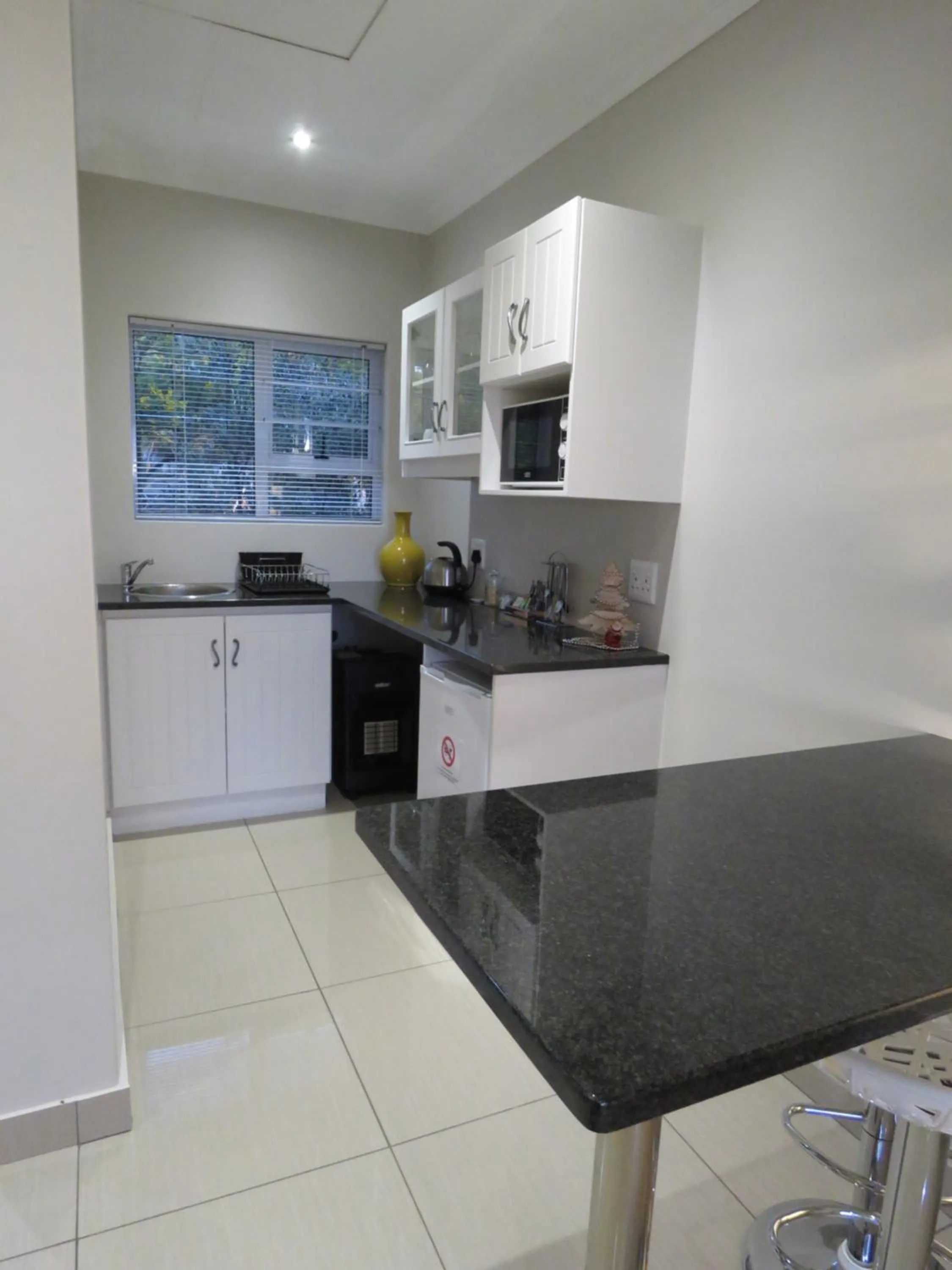 a Dam's View Accommodation