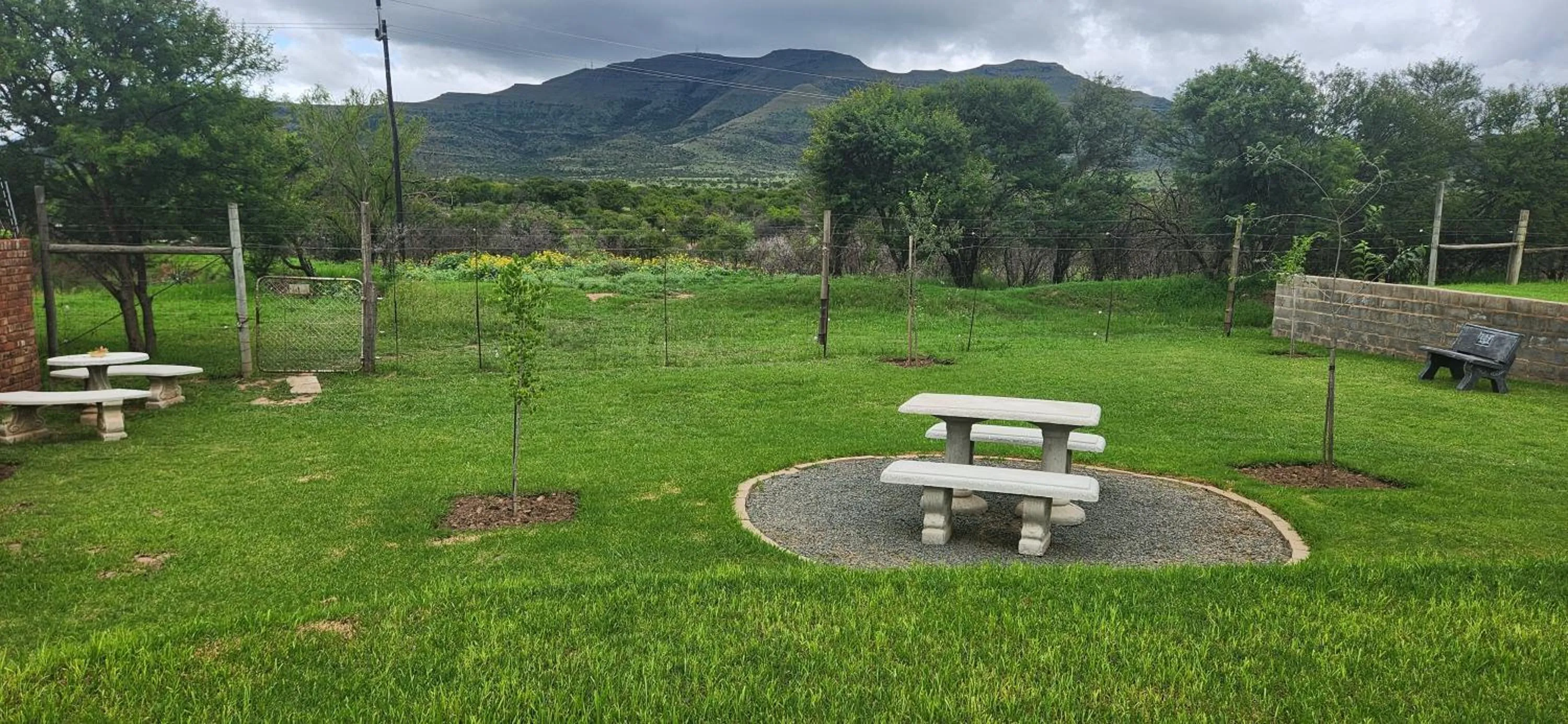 a Dam's View Accommodation