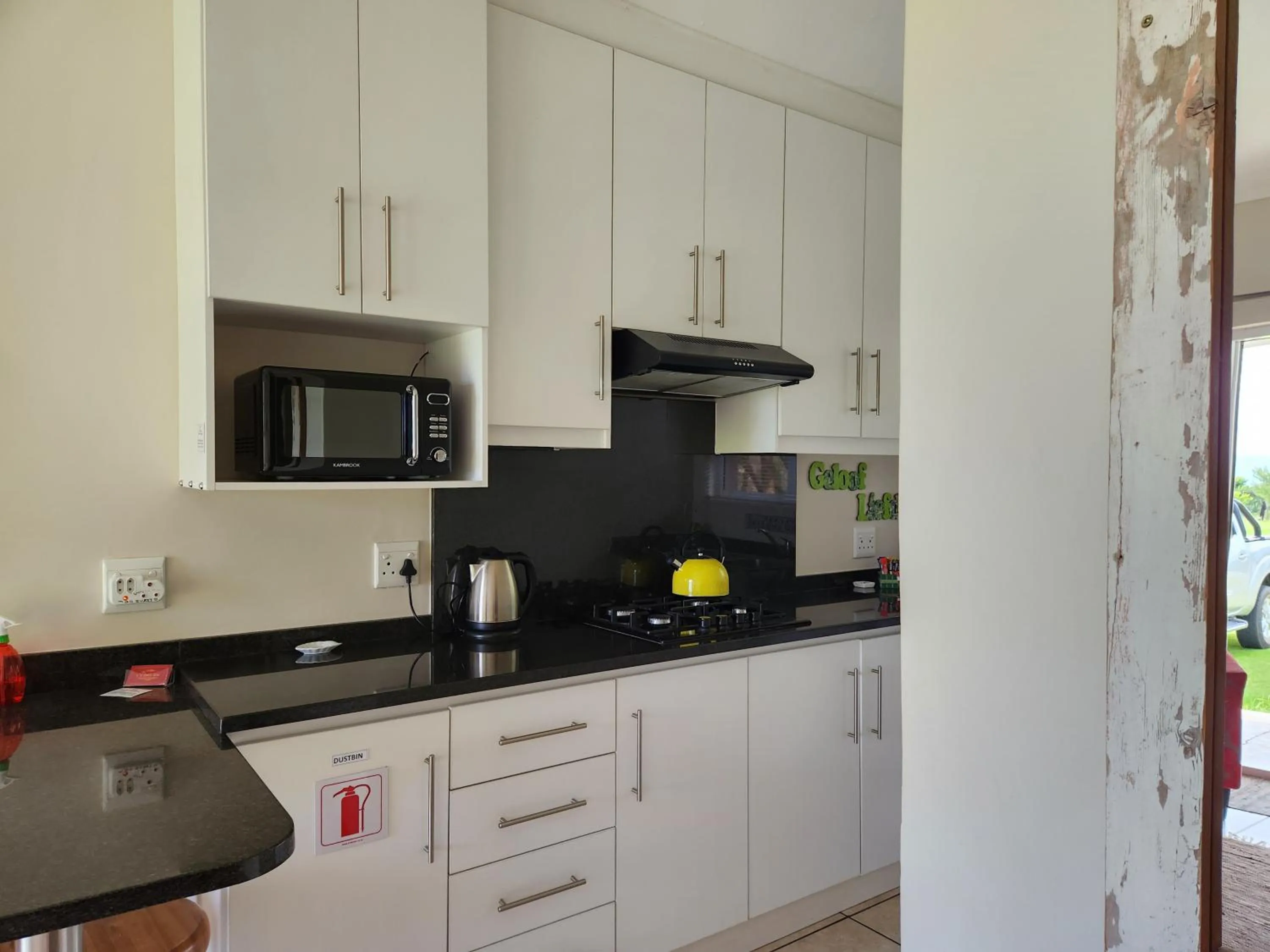 a Dam's View Accommodation