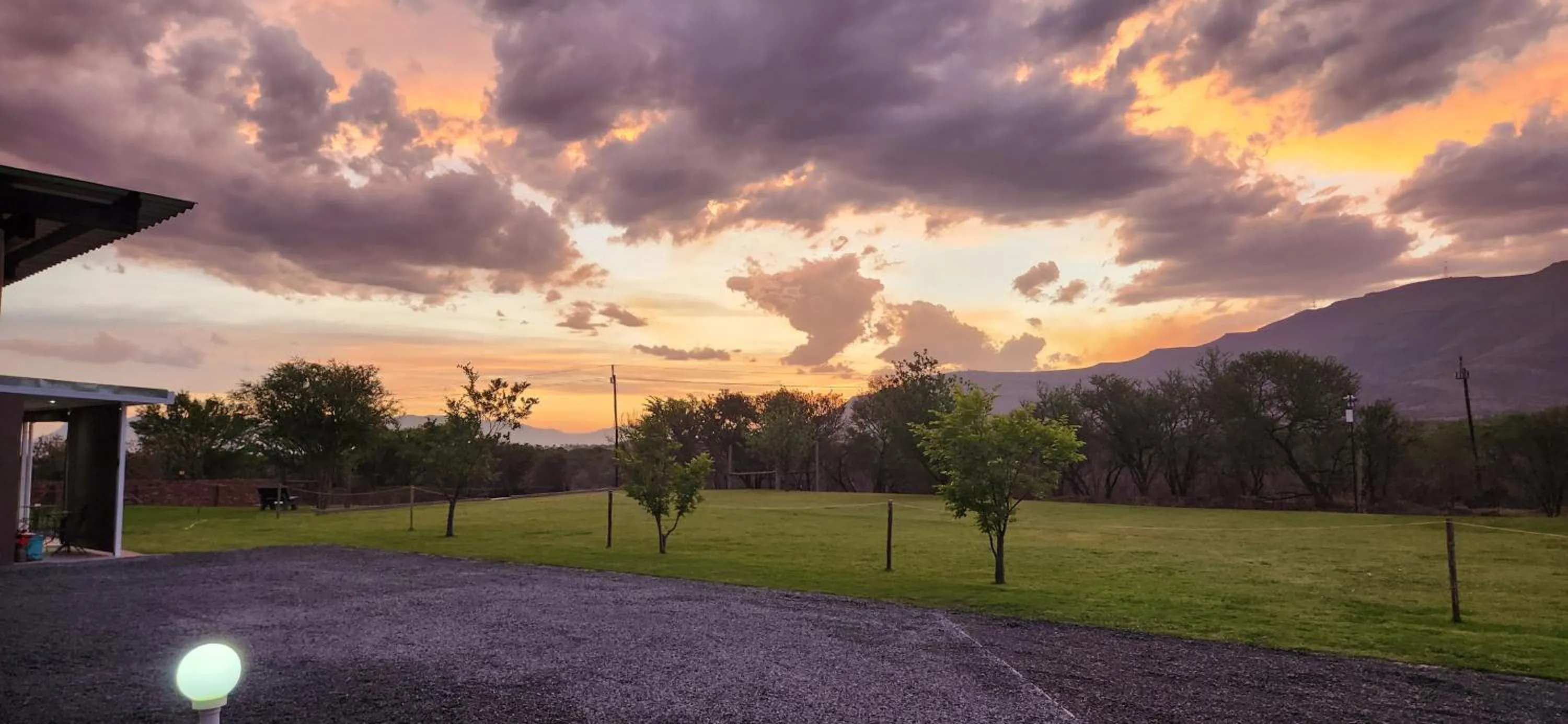 a Dam's View Accommodation