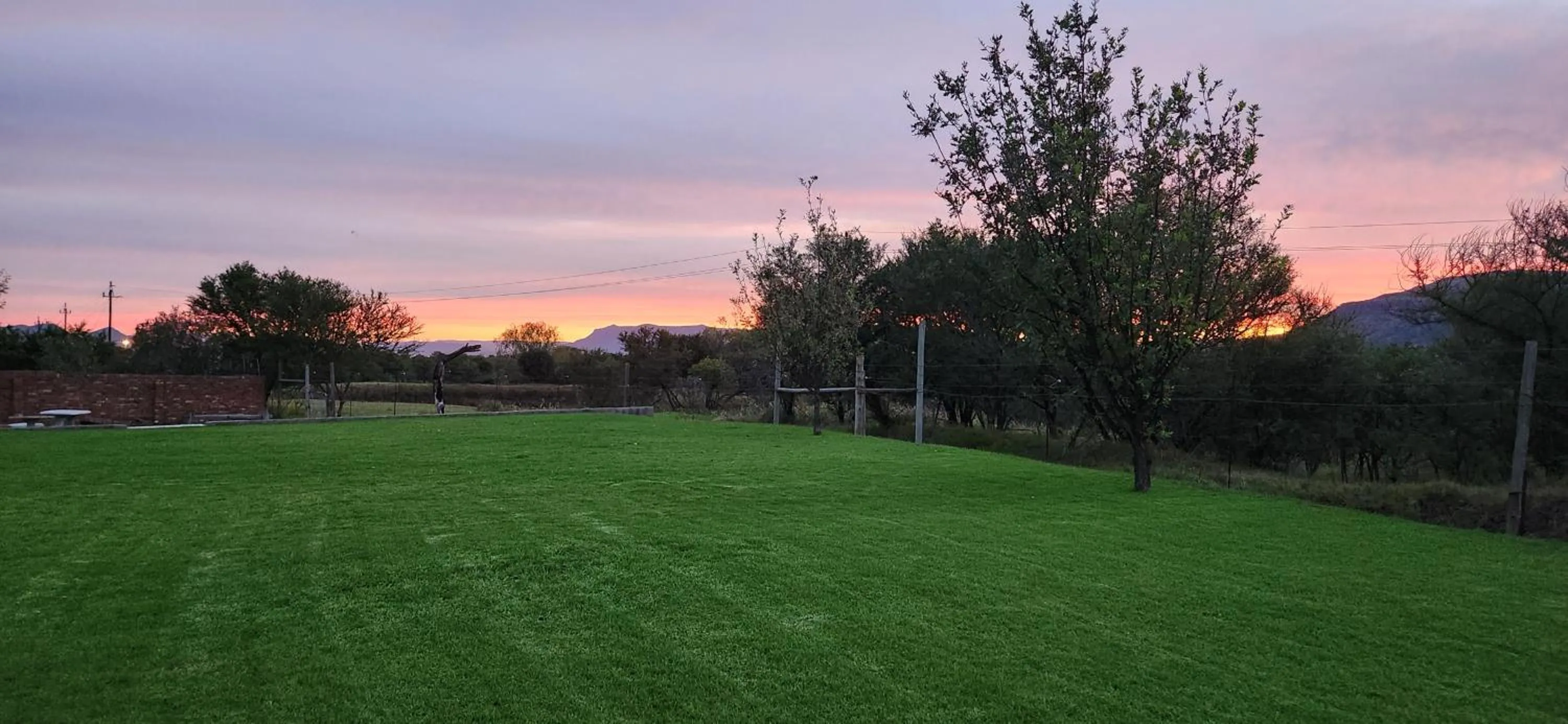 a Dam's View Accommodation