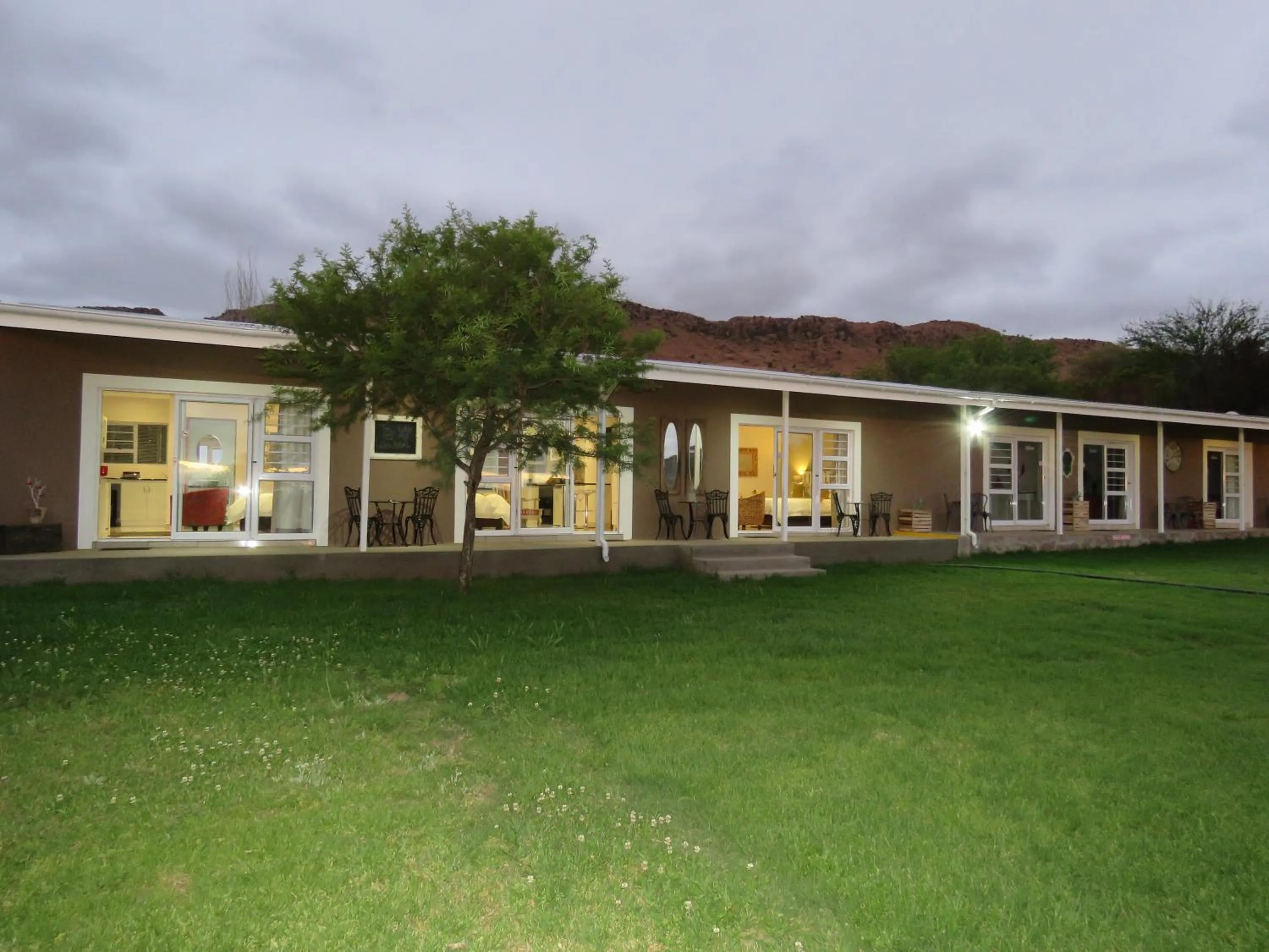 a Dam's View Accommodation