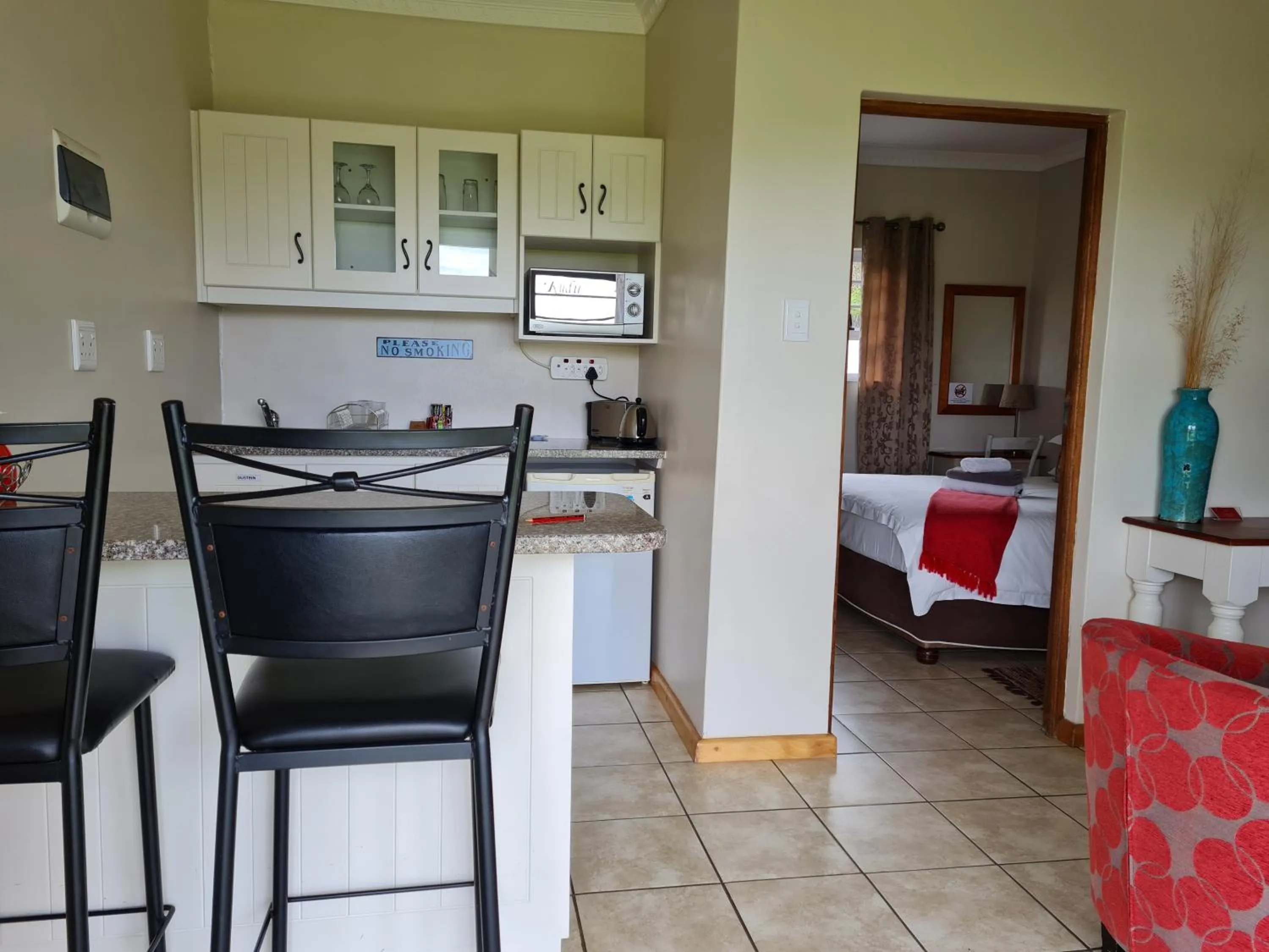 a Dam's View Accommodation