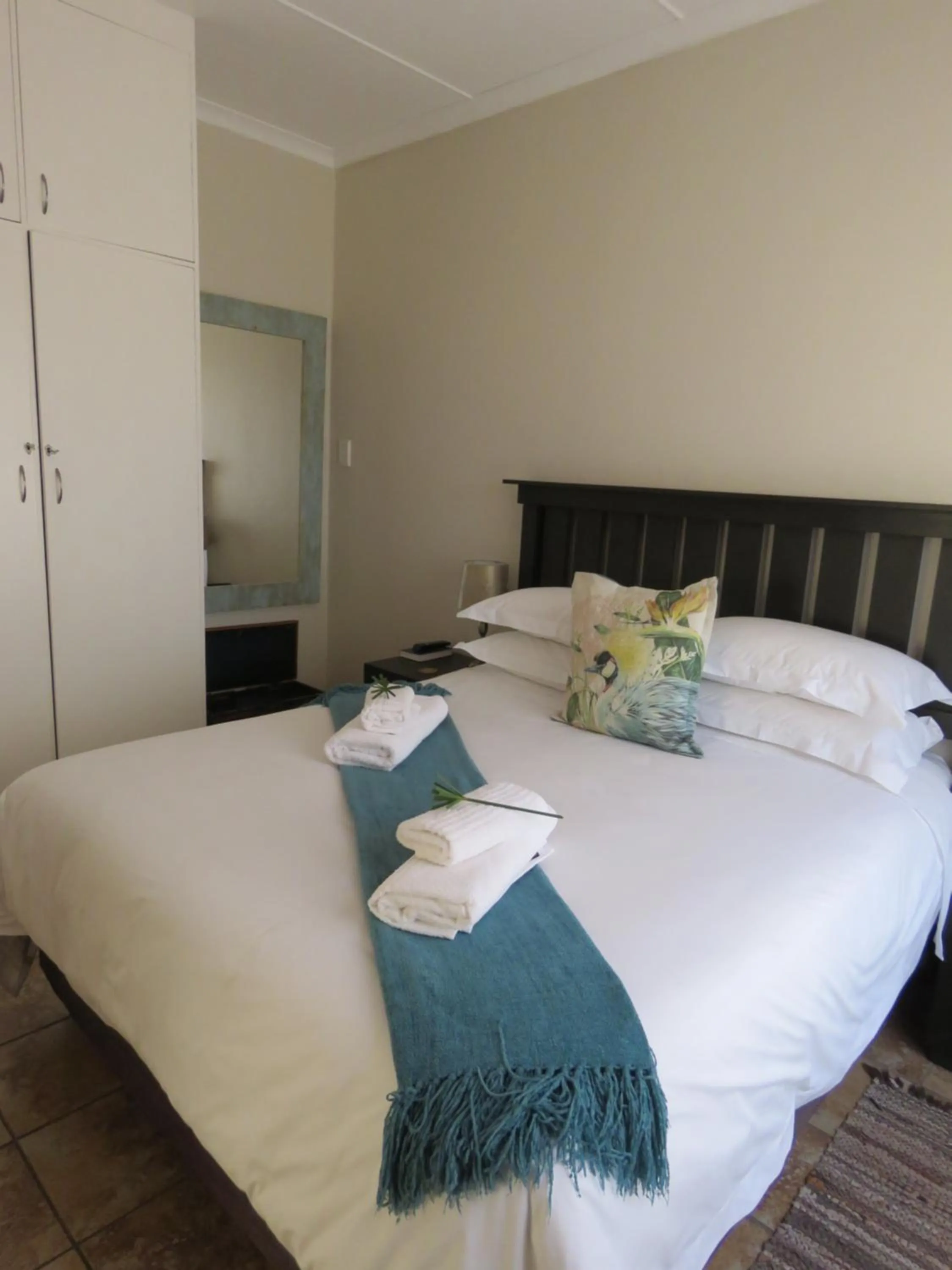 Bed in a Dam's View Accommodation