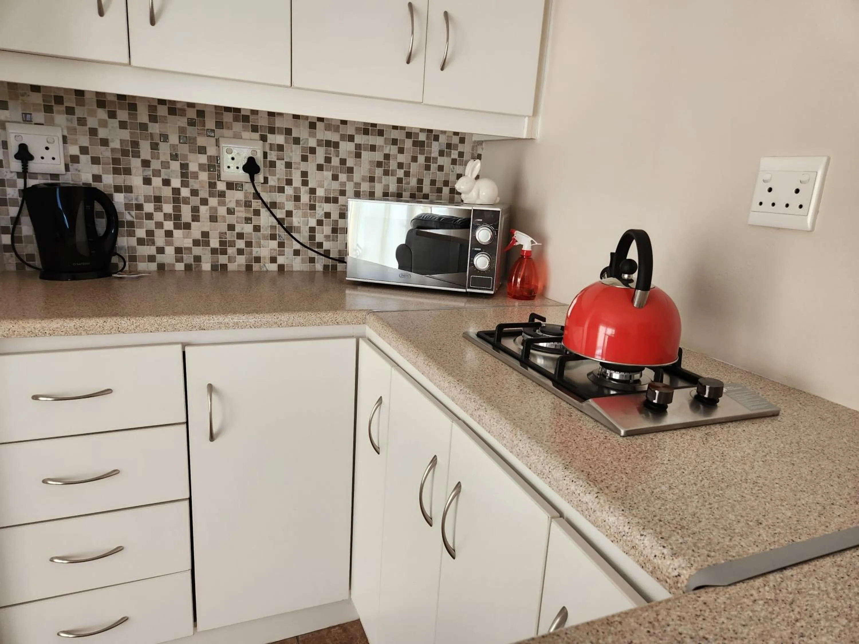 a Dam's View Accommodation