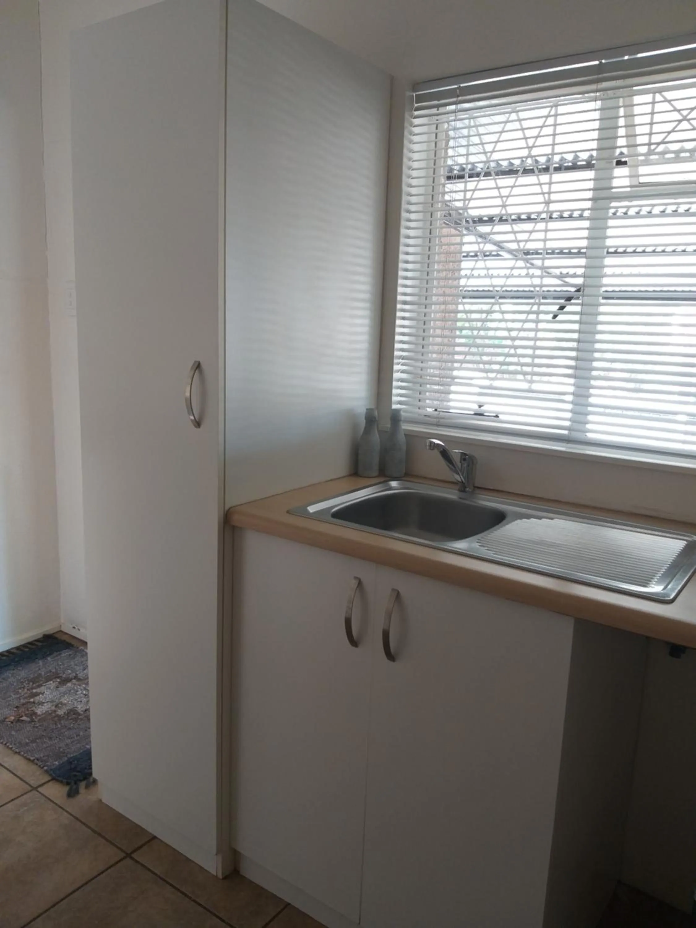 a Dam's View Accommodation