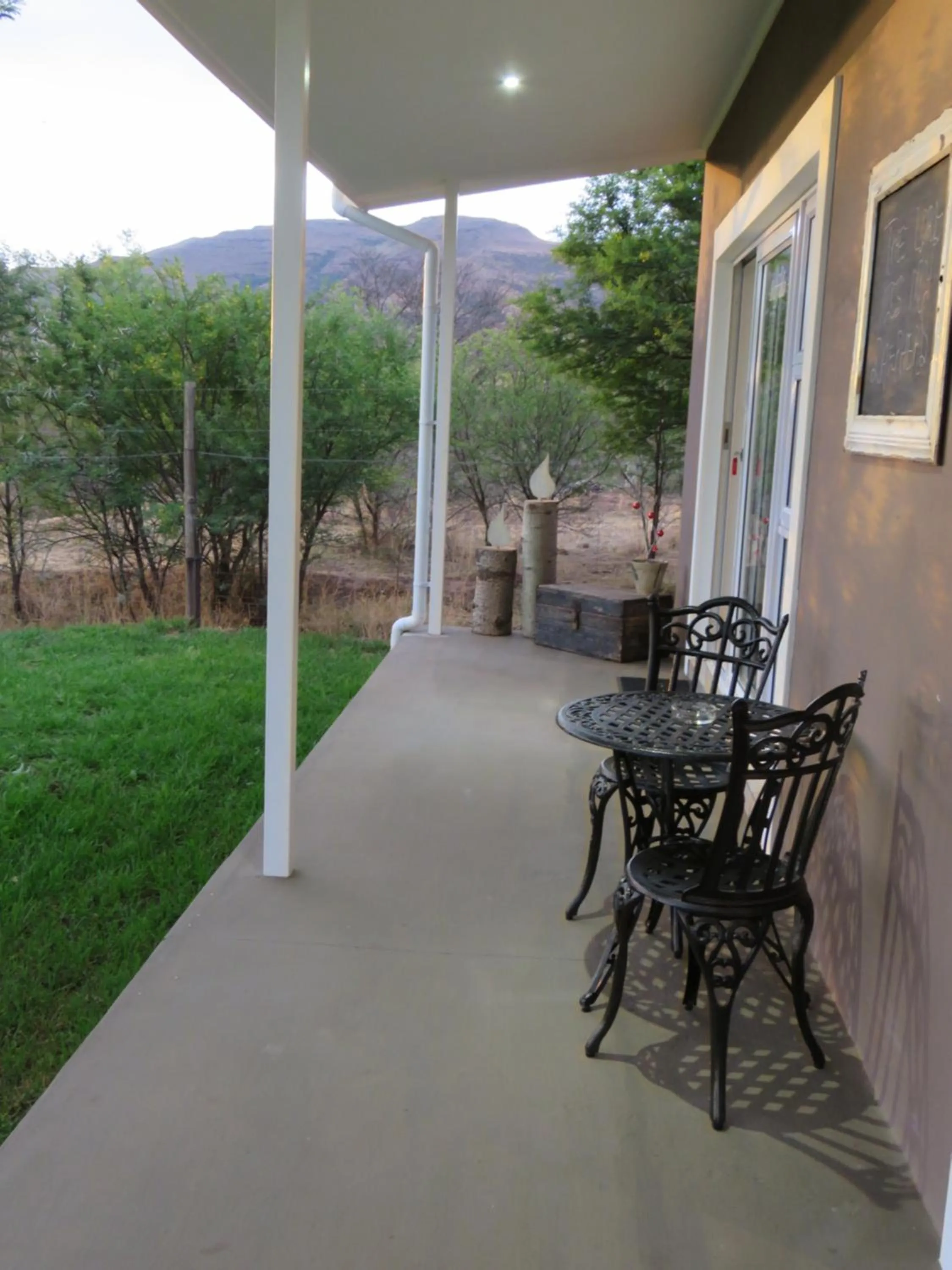 a Dam's View Accommodation