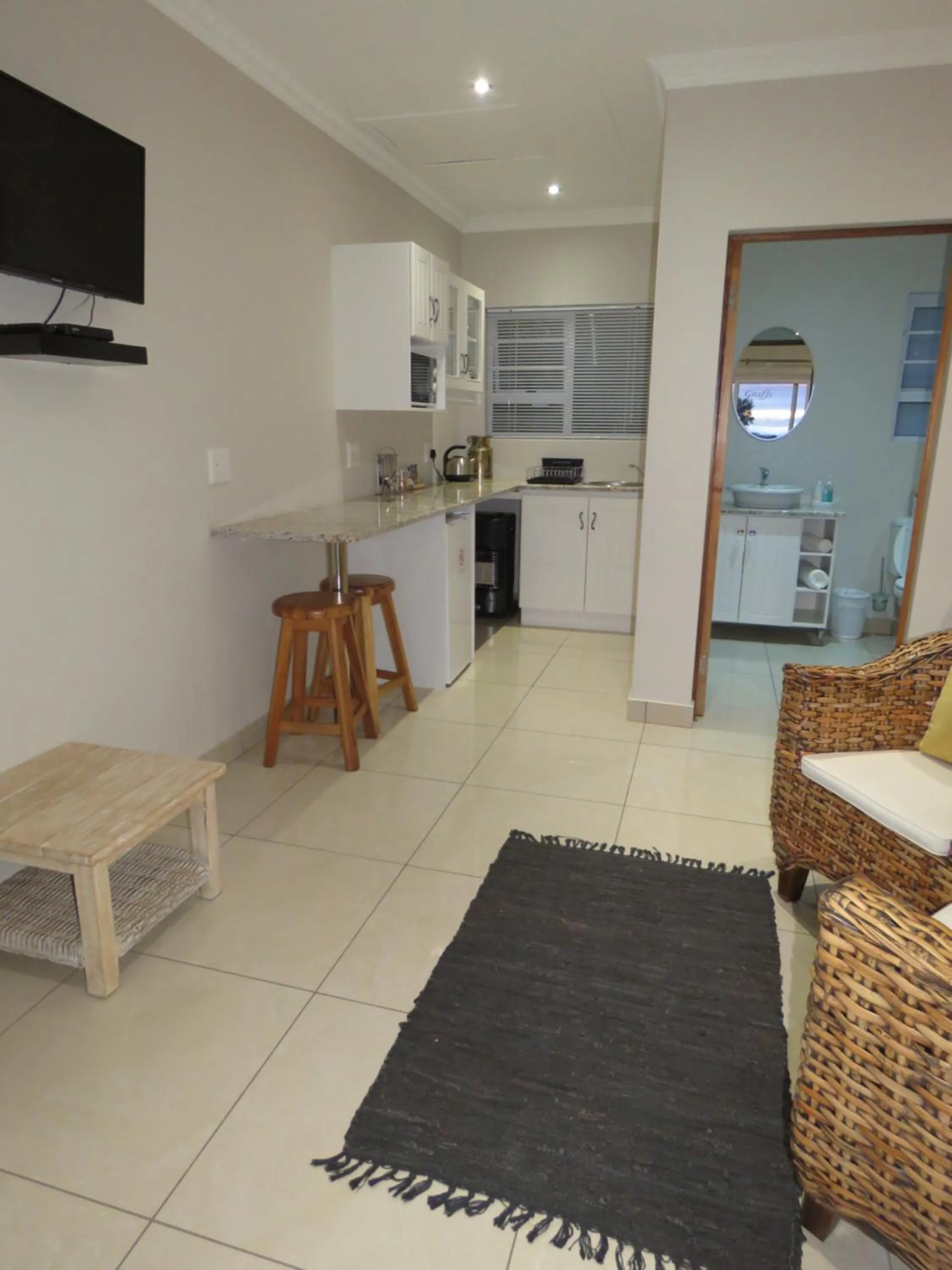 a Dam's View Accommodation