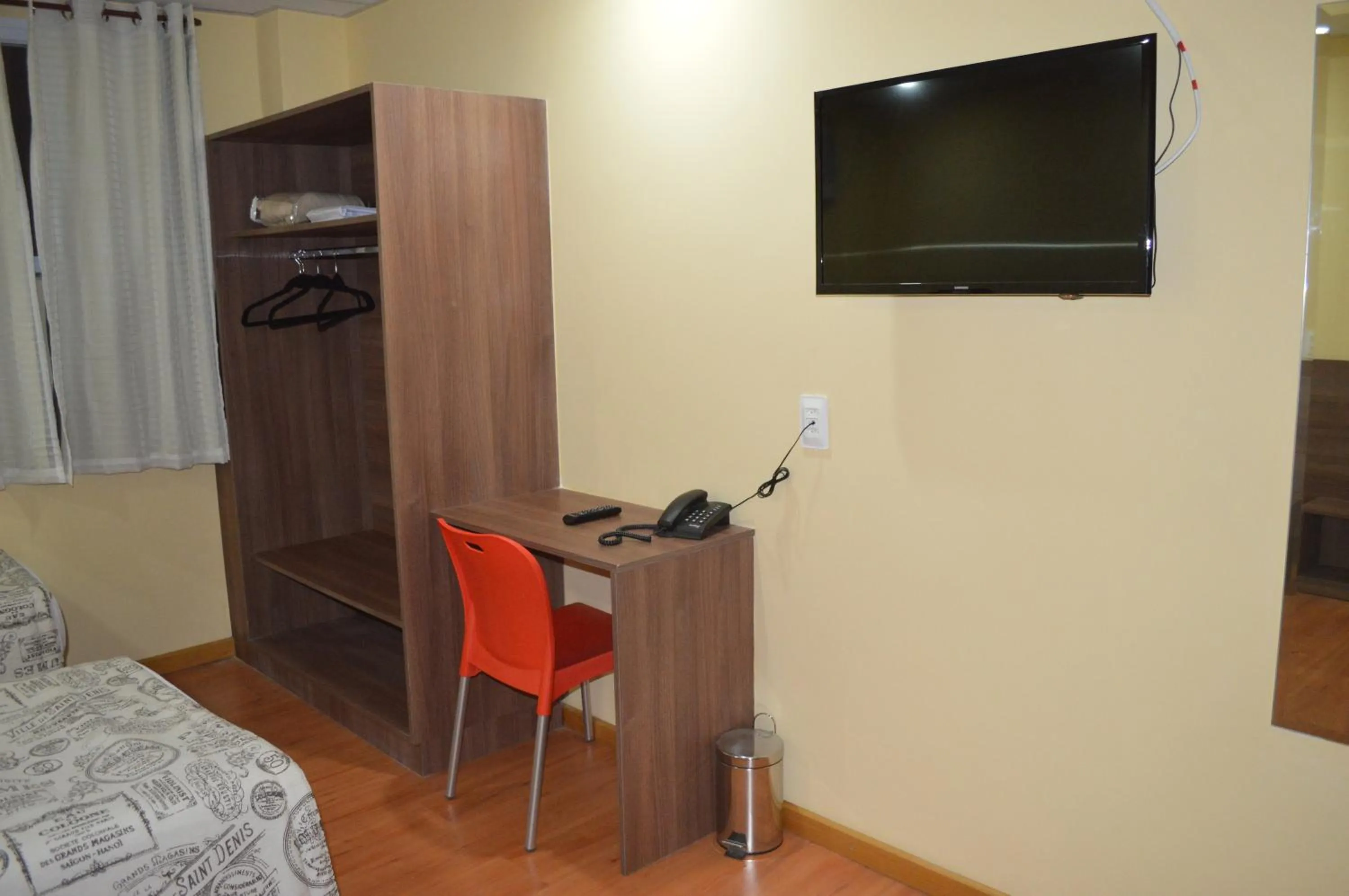 Bed in Hotel La Costa - Adults Only