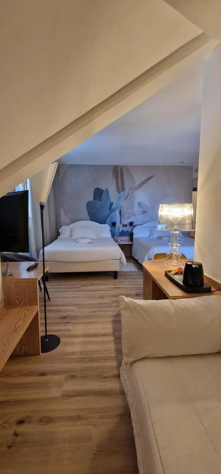 Photo of the whole room, Bed in Hotel Logonovo