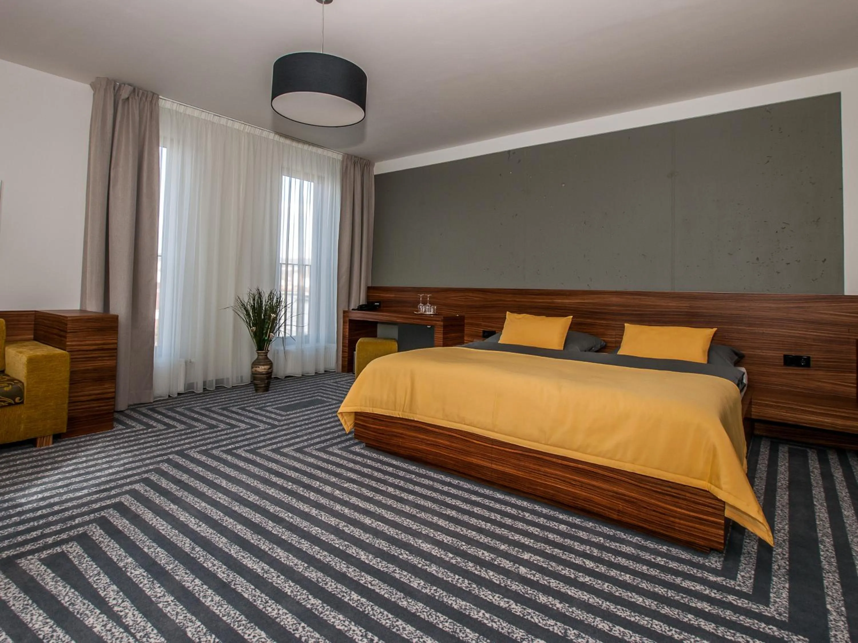 Photo of the whole room, Bed in Hotel 99