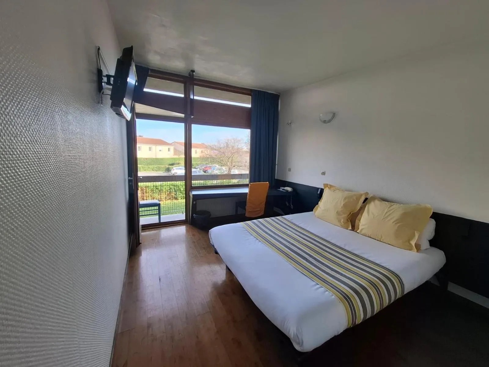 Bed in HOTEL RESTAURANT CIRIUS