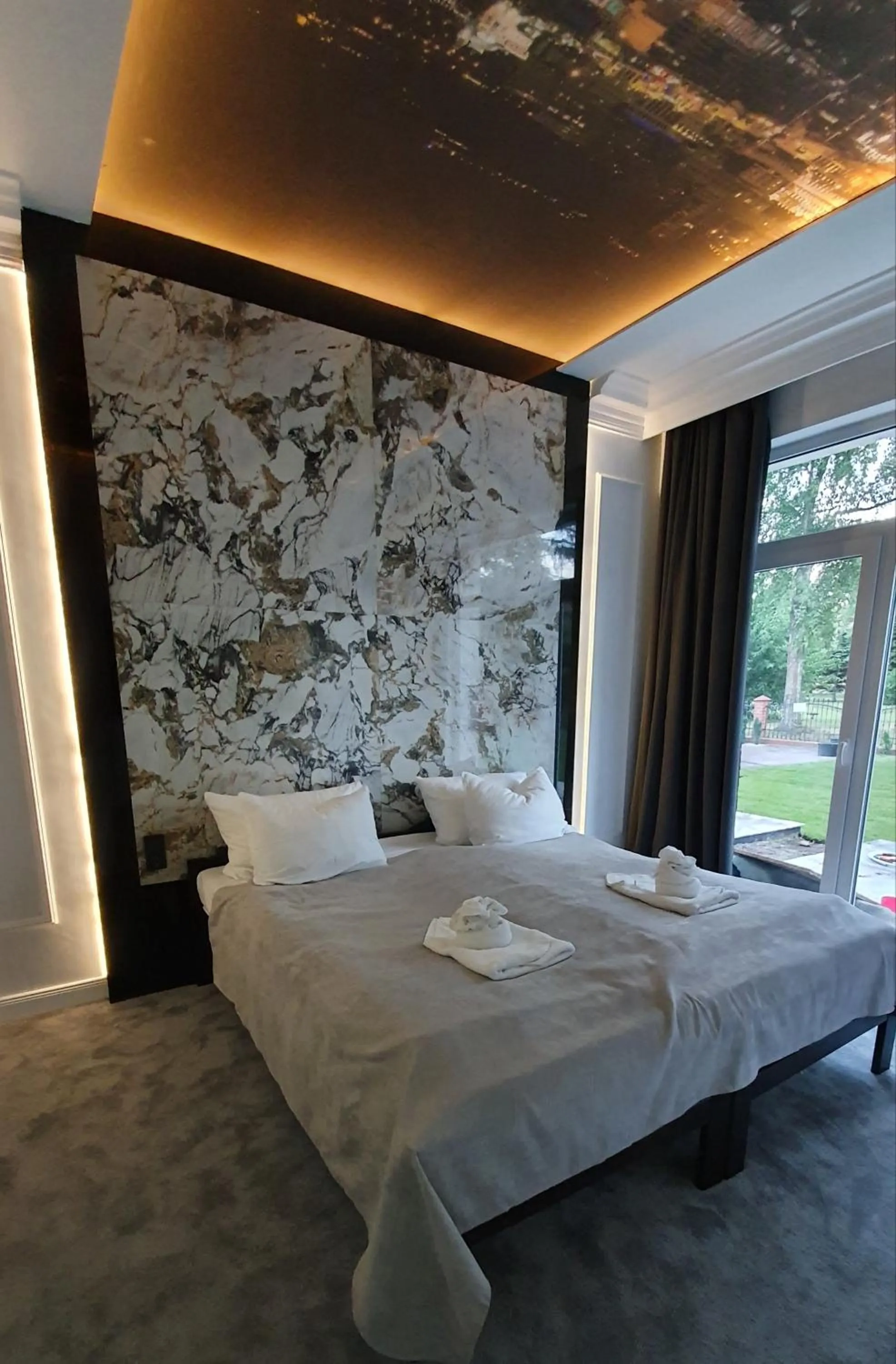 Bed in Monte Carlo Boutique Hotel