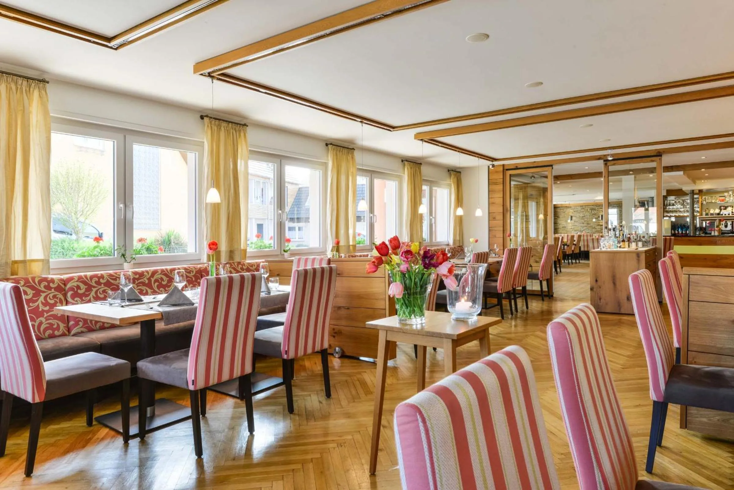 Restaurant/places to eat in Jauch's Löwen Hotel-Restaurant