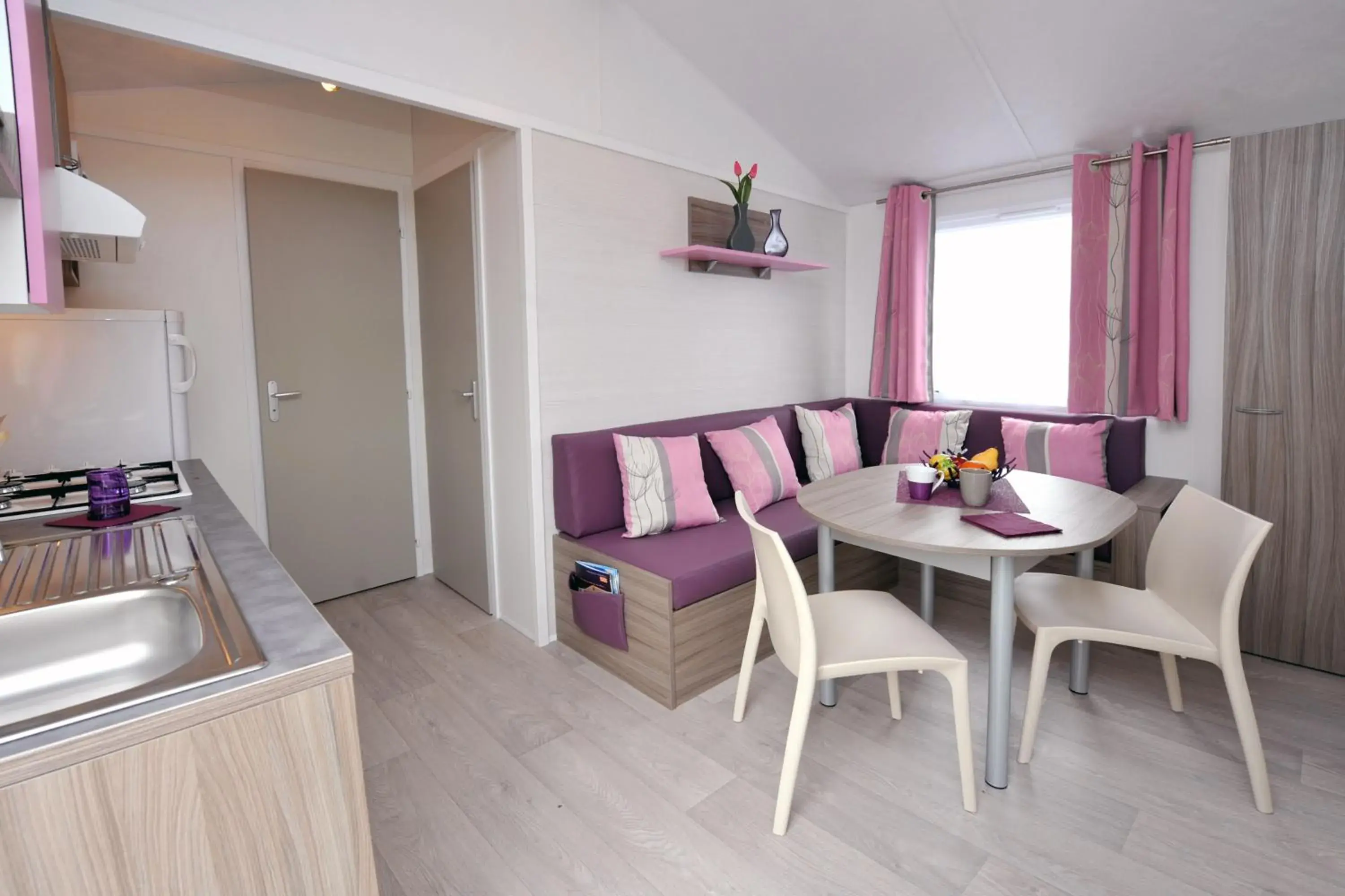 Mobile Home Loisirs (4 People) in Camping L'Ocean Mobile Home Loisirs (4 People) in Camping L'Ocean