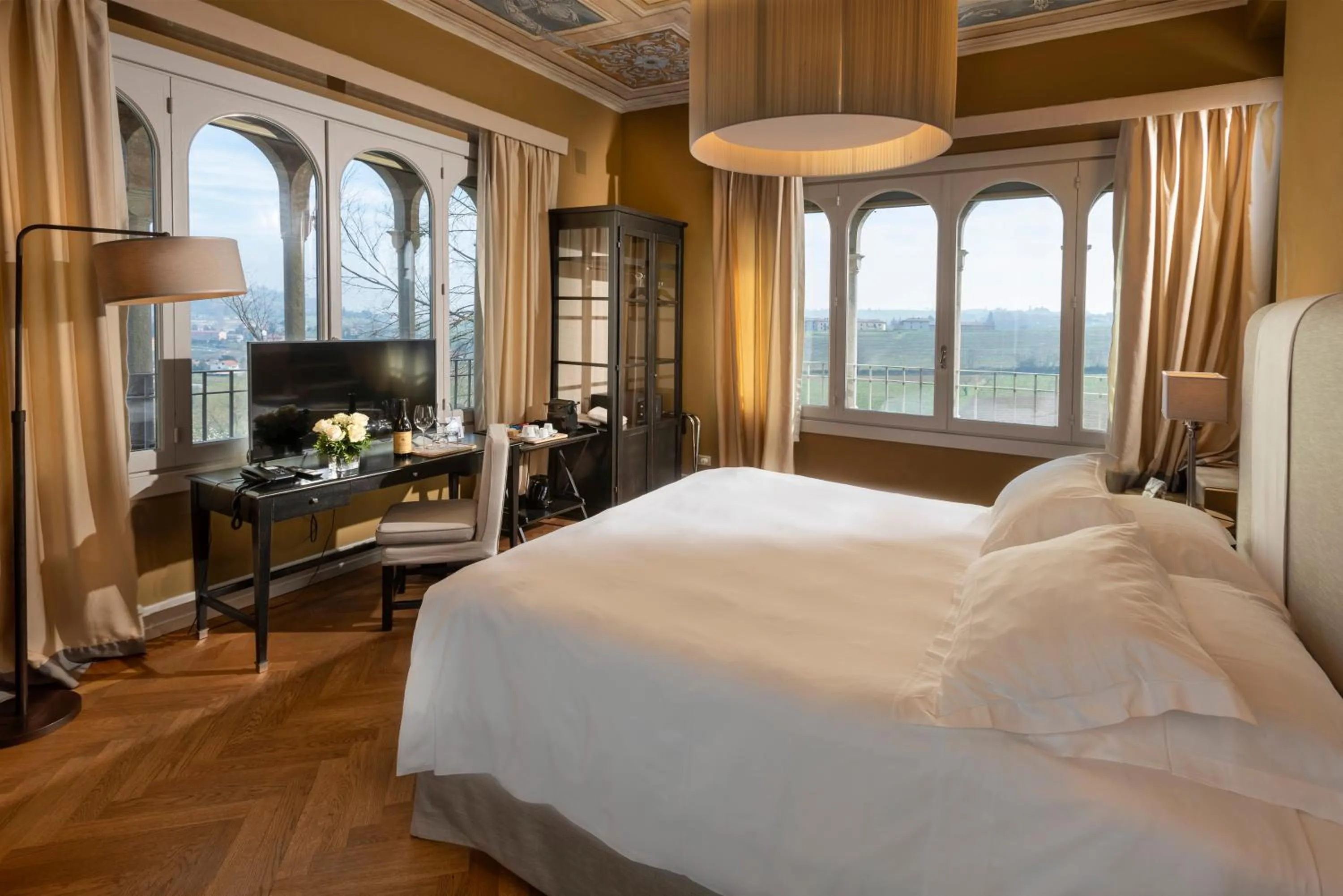 Bed in Villa Pattono Relais