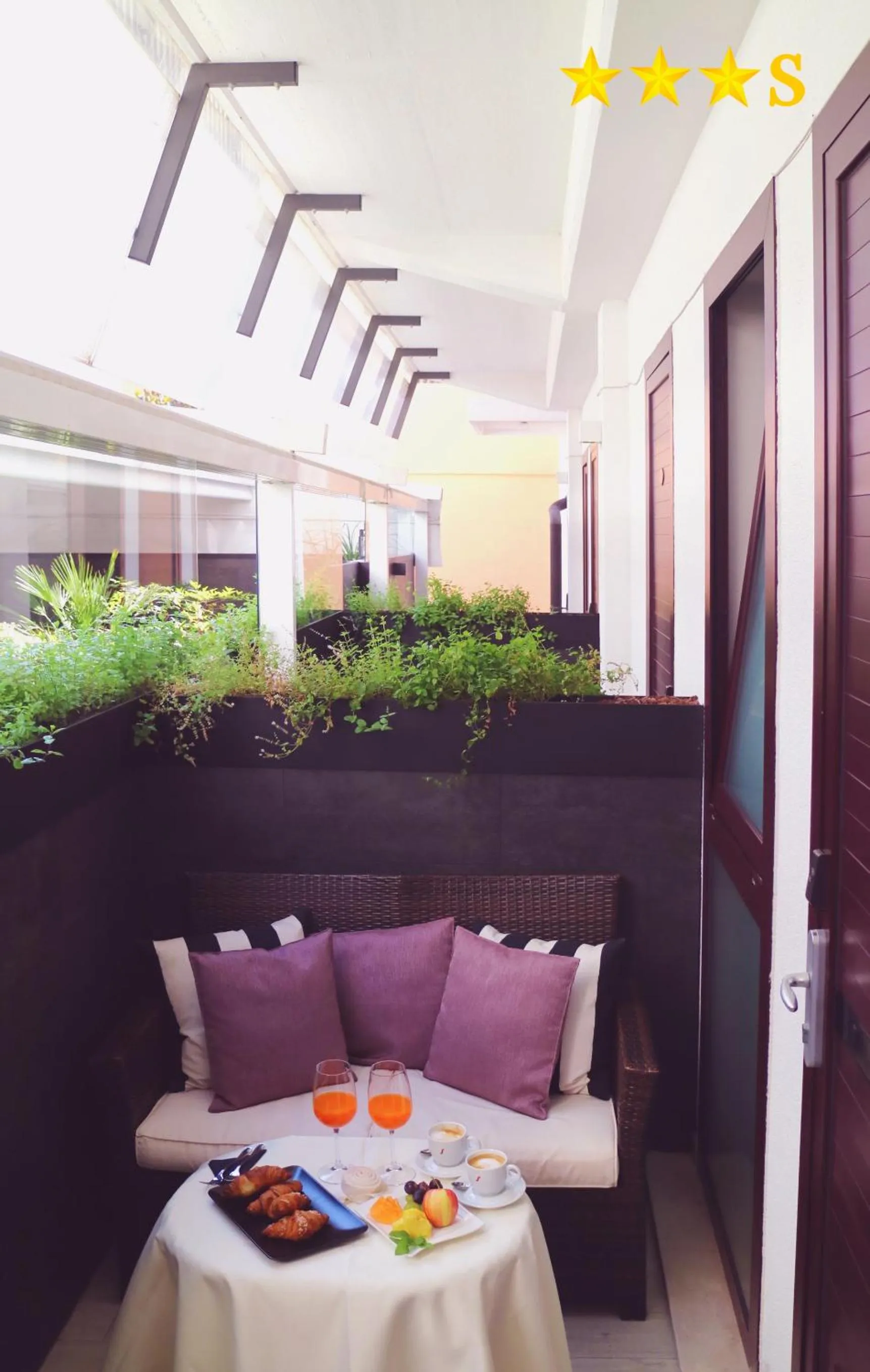 Balcony/Terrace in Hotel Rossini 4S