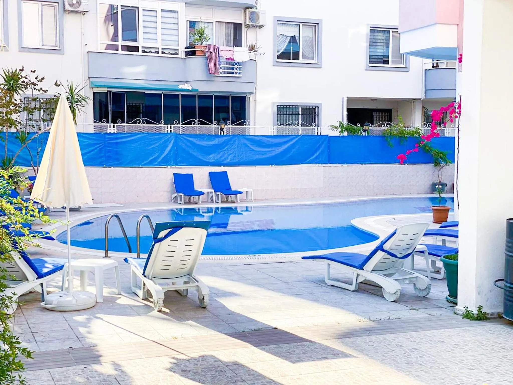 Pool view in Bella Rose Apart Hotel, Alanya