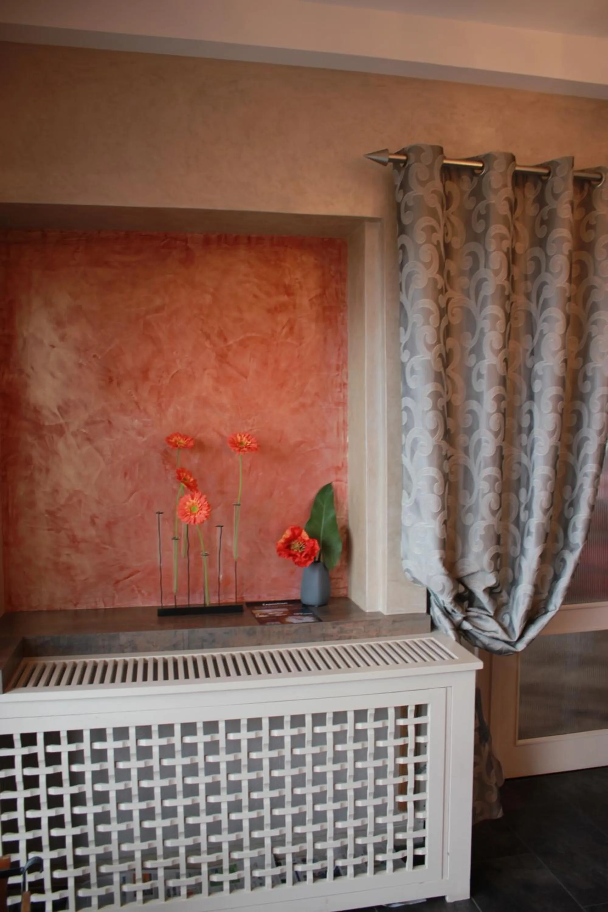 Decorative detail in Hôtel Restaurant le Panorama