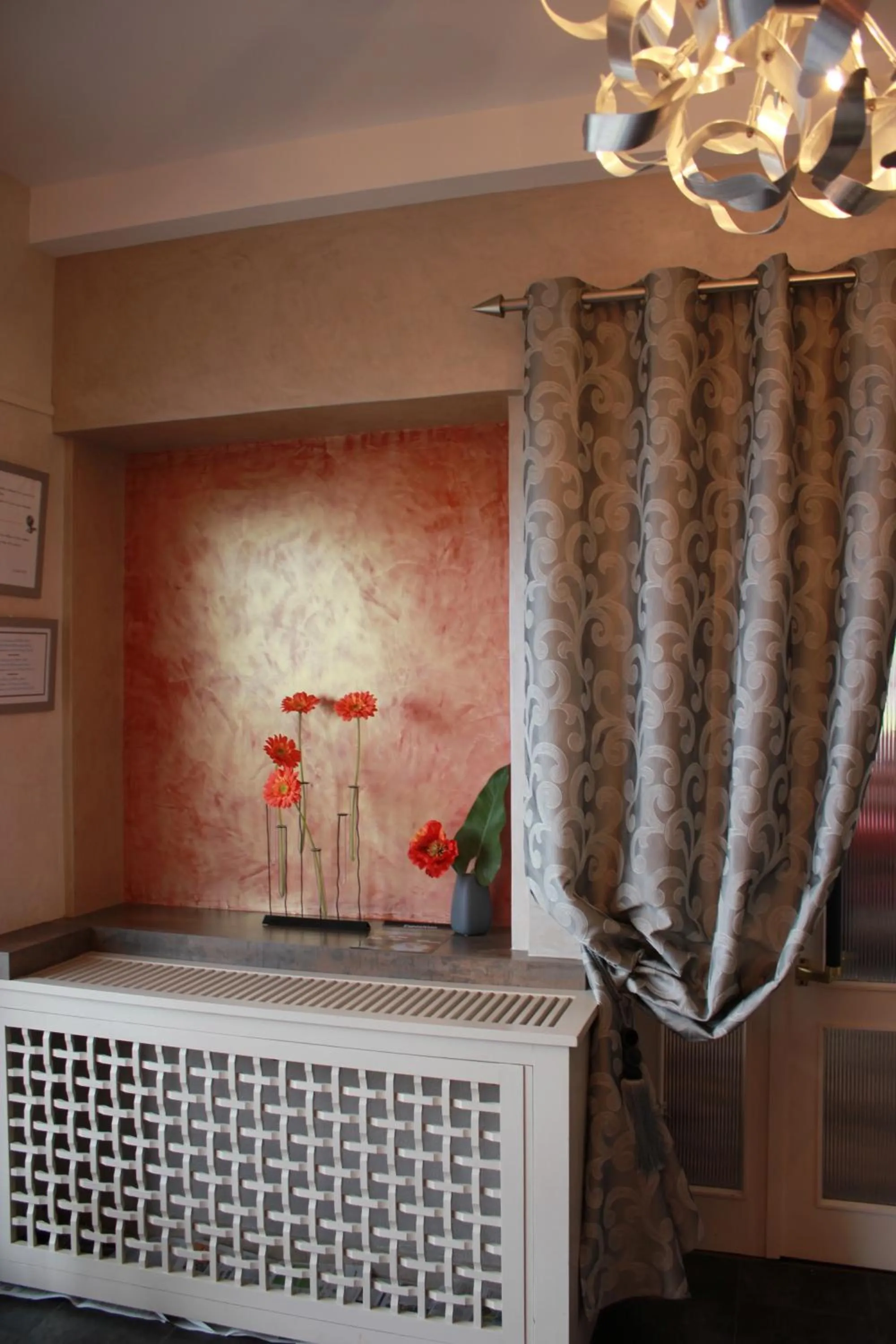 Decorative detail in Hôtel Restaurant le Panorama