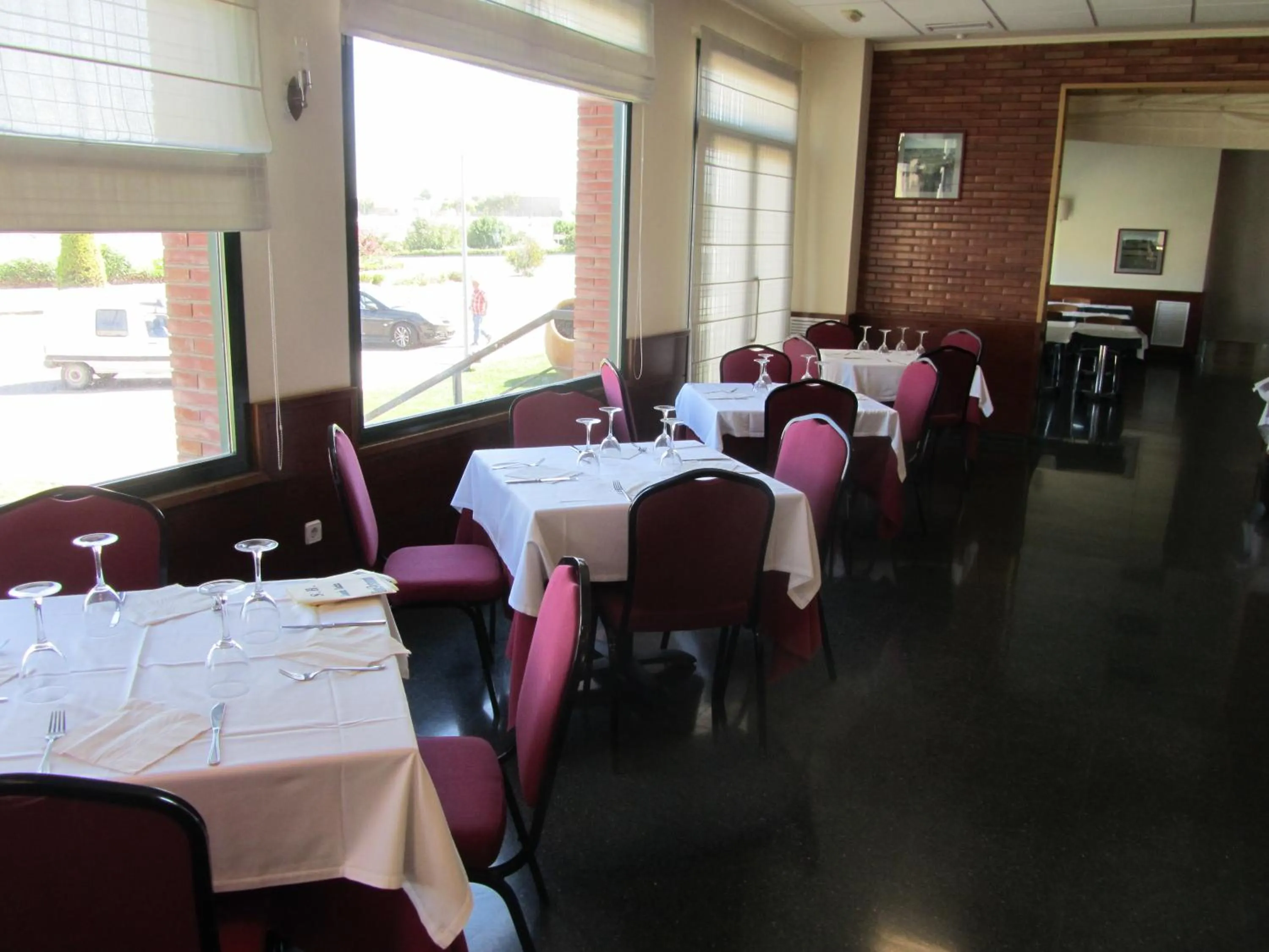 Restaurant/places to eat in Sommelier Hostelera SL