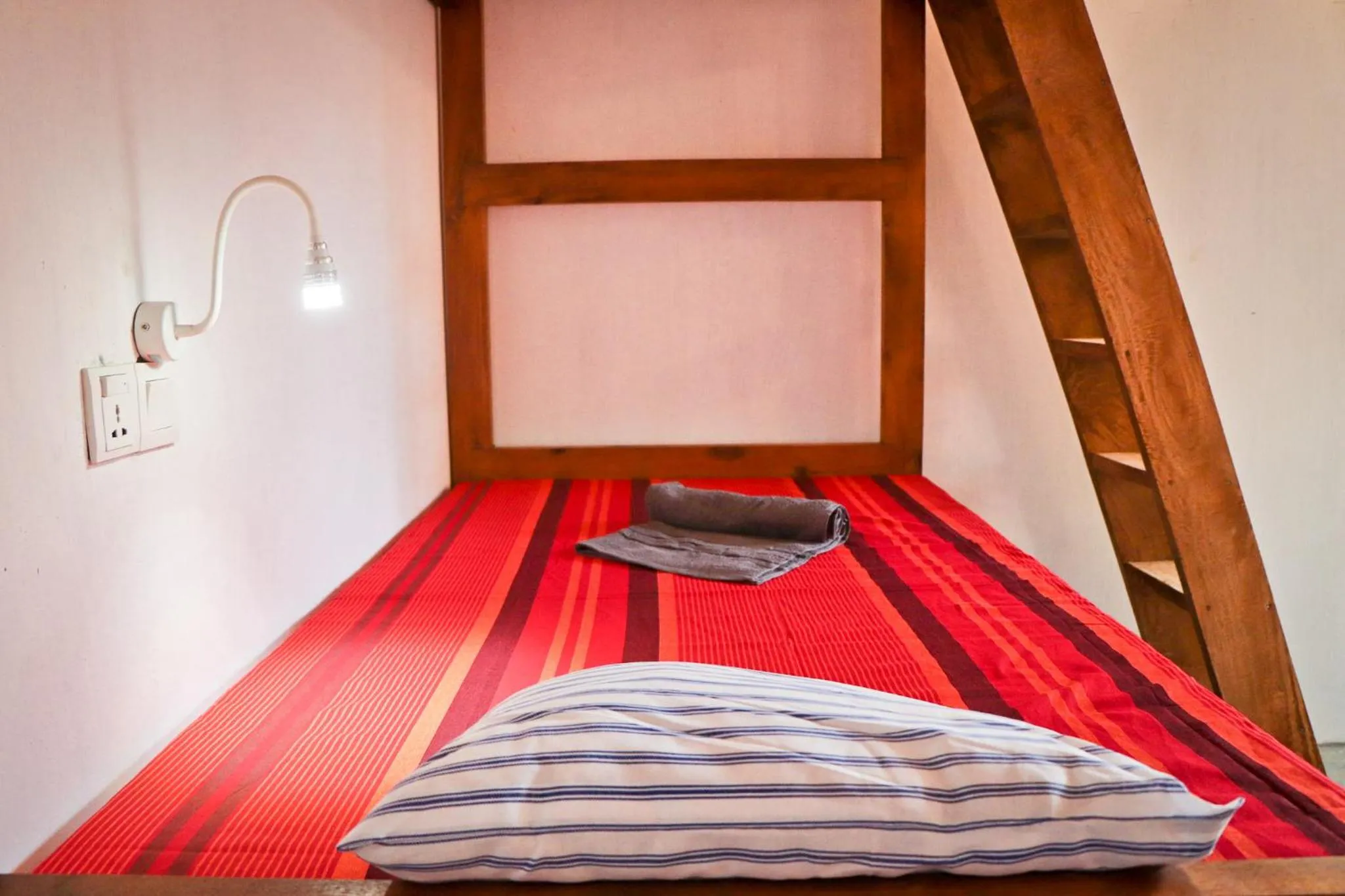 bunk bed, Bed in Lala's Place