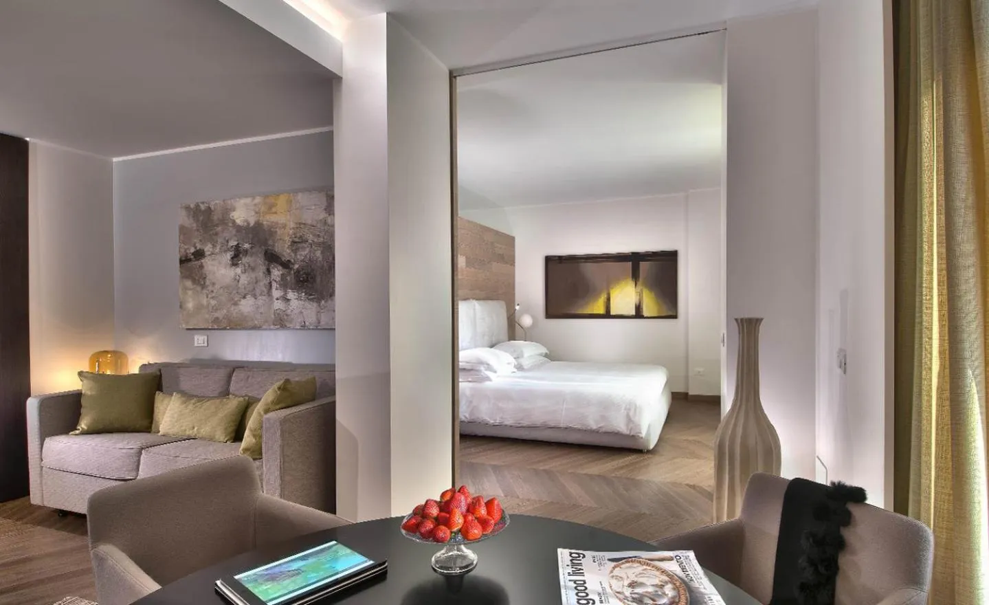 Living room, Bed in Esplanade Tergesteo - Luxury Retreat