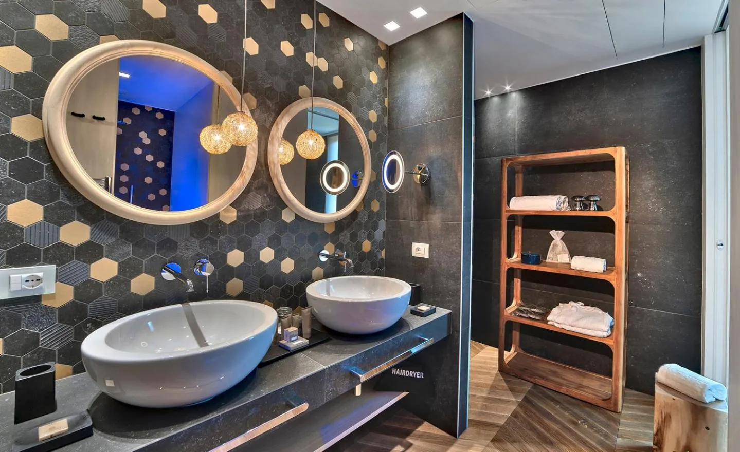 Bathroom in Esplanade Tergesteo - Luxury Retreat
