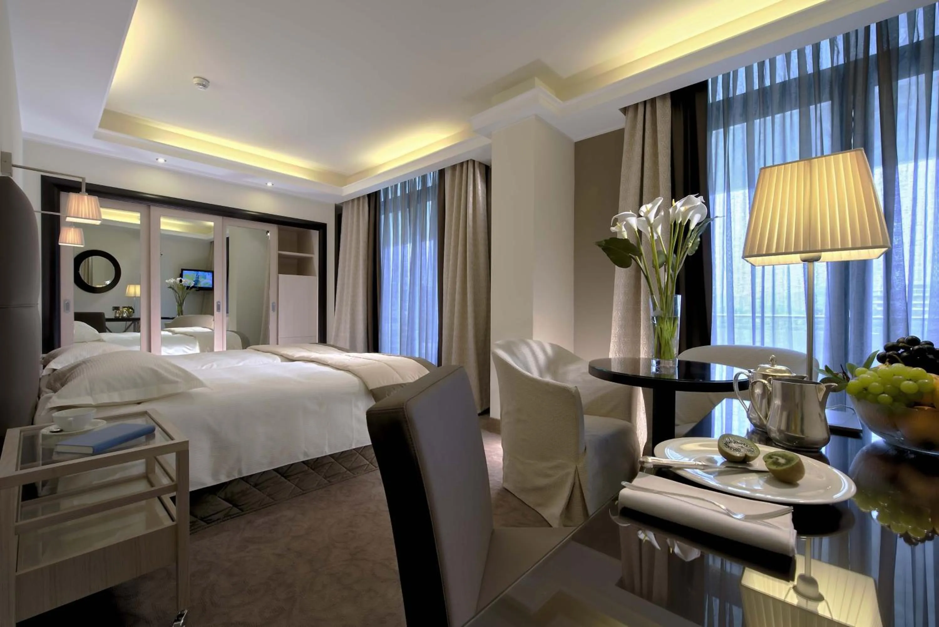 Photo of the whole room, Bed in Esplanade Tergesteo - Luxury Retreat