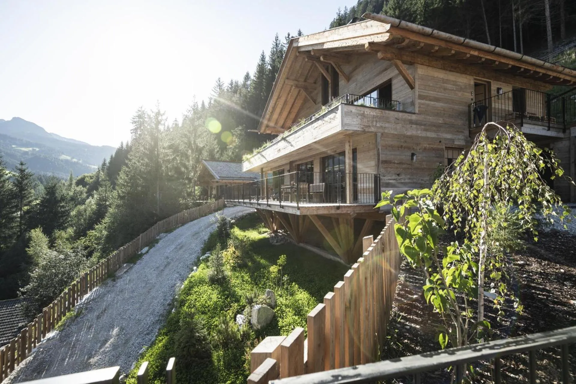 Property building in Alpura