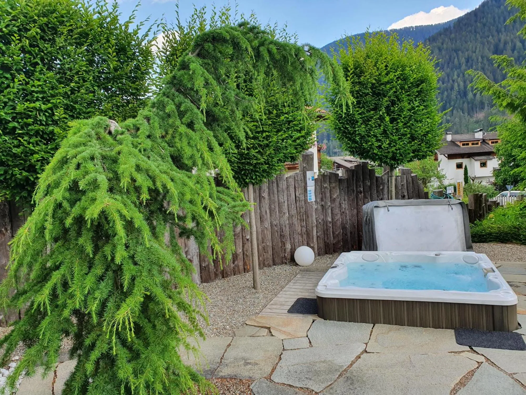 Patio in Natur Pur Hotel Unterpichl