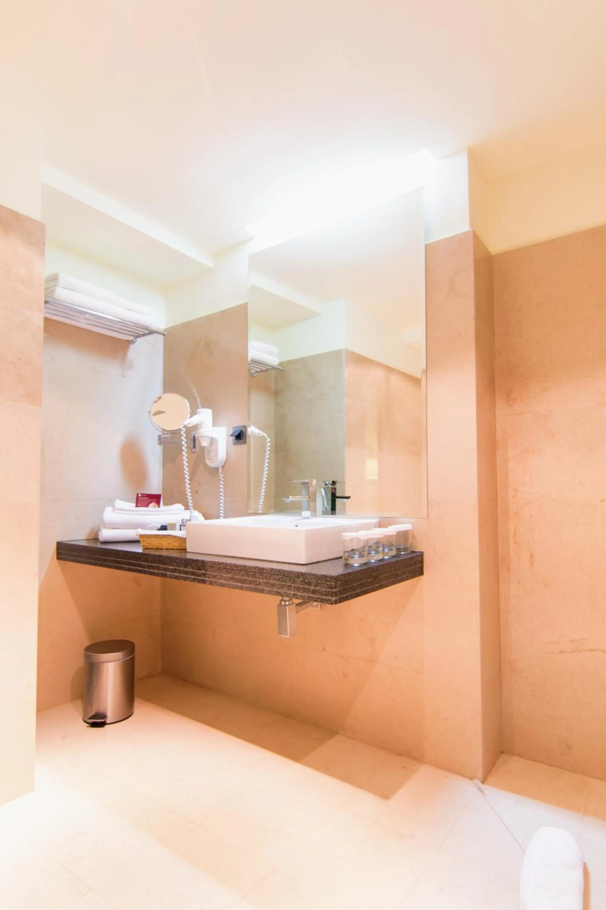 Bathroom in Hotel Orizont