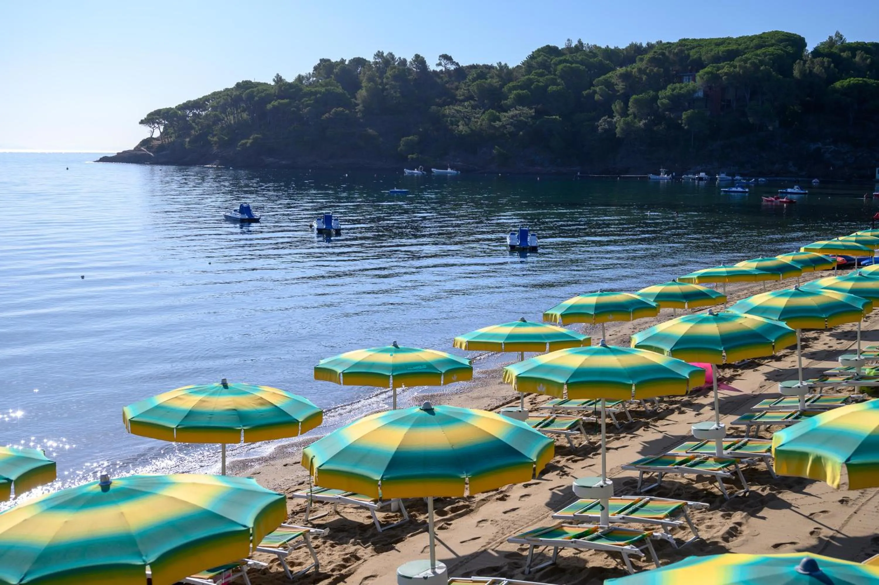 Beach in Residence Le Acacie