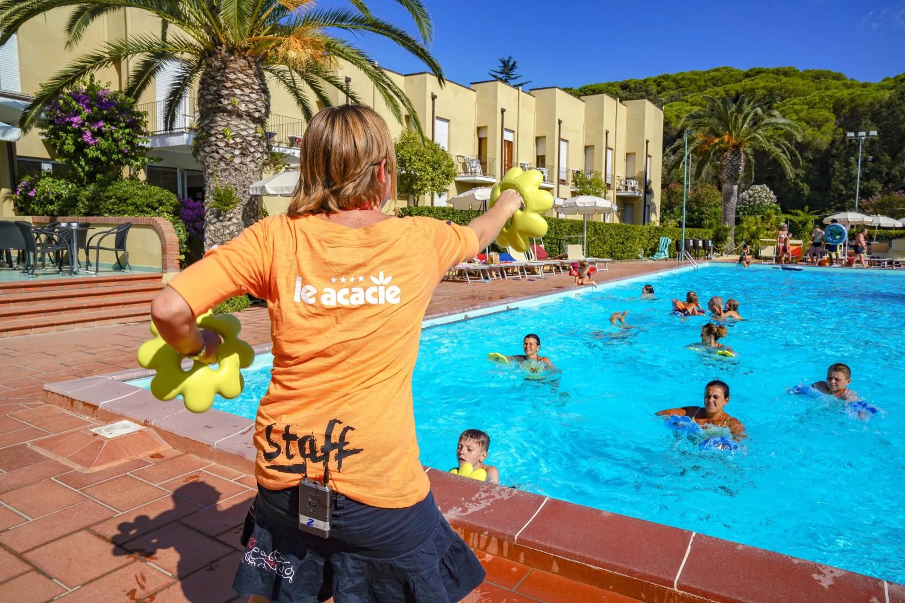 Swimming pool in Residence Le Acacie