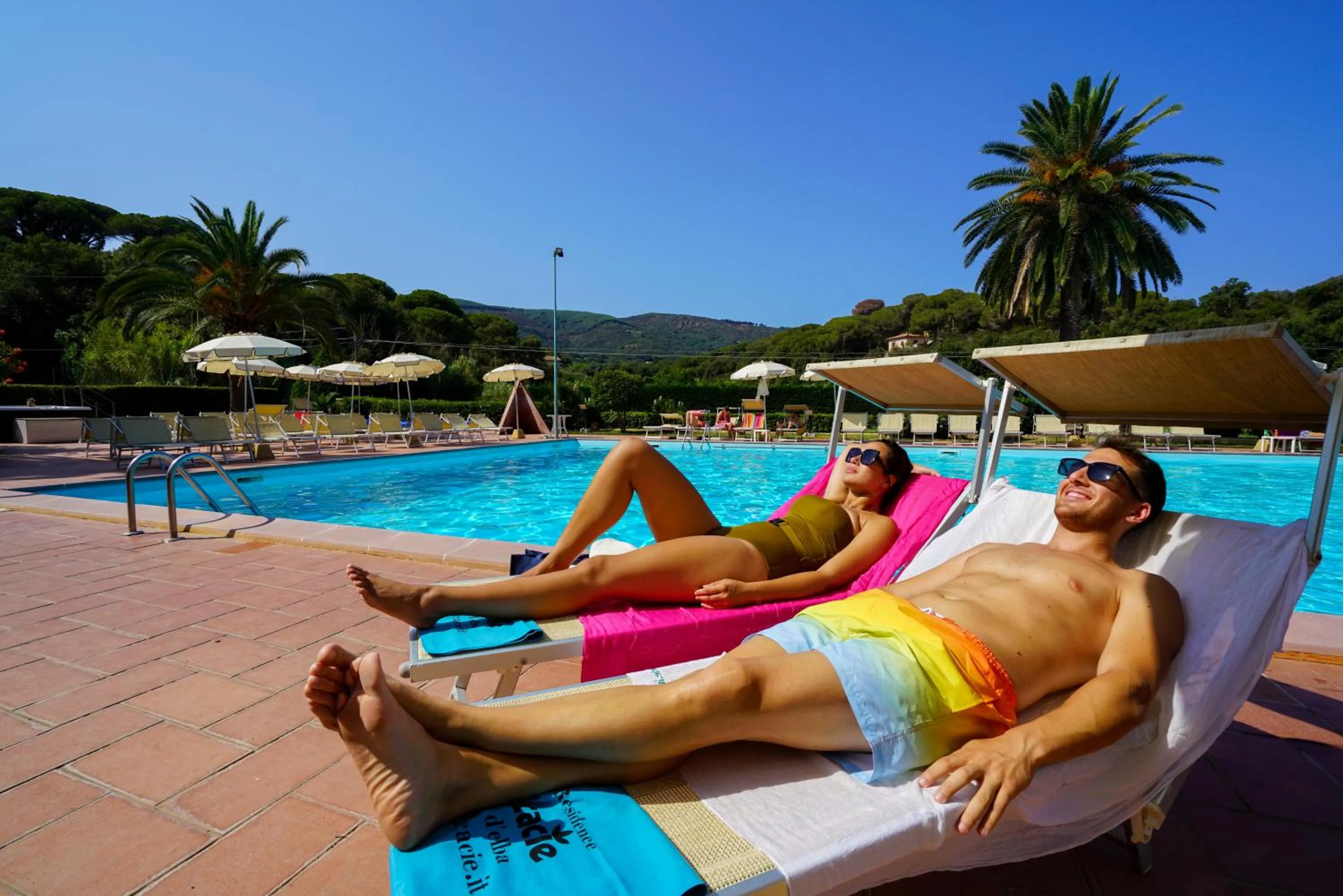 Swimming pool in Residence Le Acacie